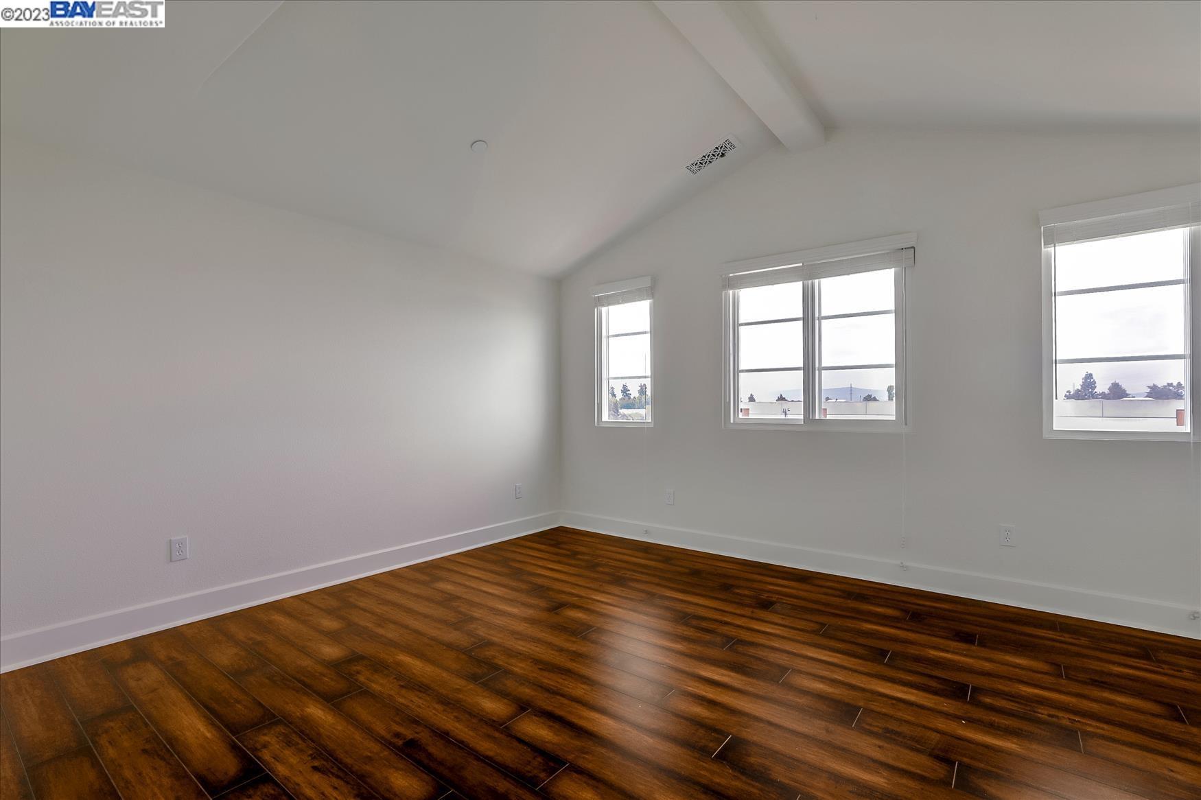 Detail Gallery Image 30 of 52 For 598 Ginkgo Ter, Fremont,  CA 94539 - 4 Beds | 3/1 Baths