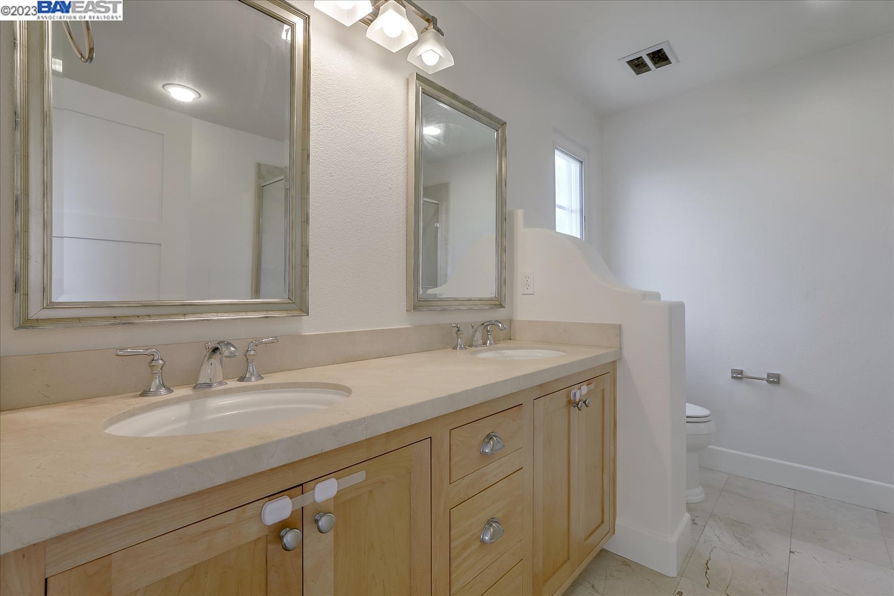 Detail Gallery Image 34 of 52 For 598 Ginkgo Ter, Fremont,  CA 94539 - 4 Beds | 3/1 Baths