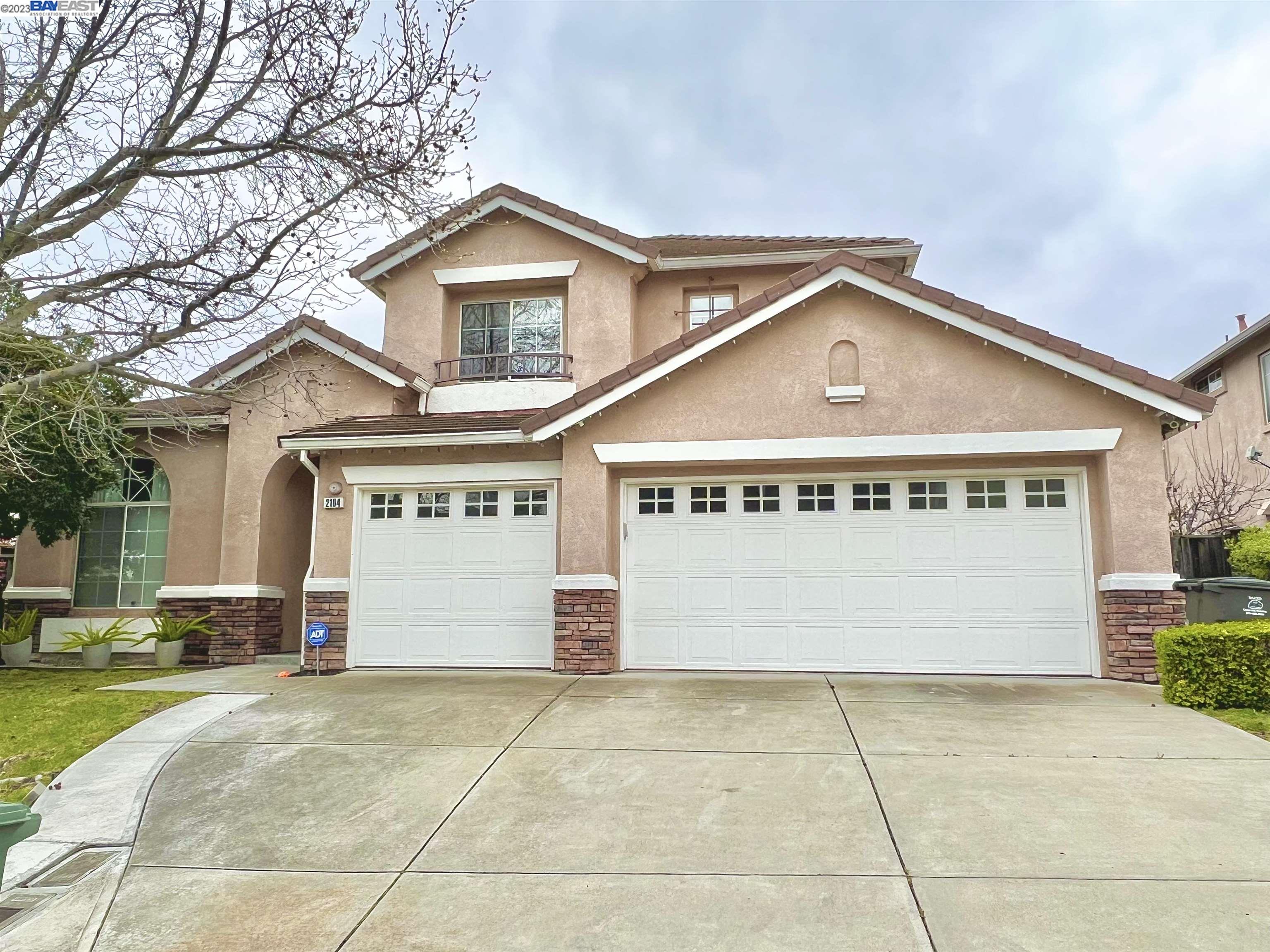 Detail Gallery Image 1 of 1 For 2104 Sunsprite Dr, Union City,  CA 94587 - 5 Beds | 3 Baths