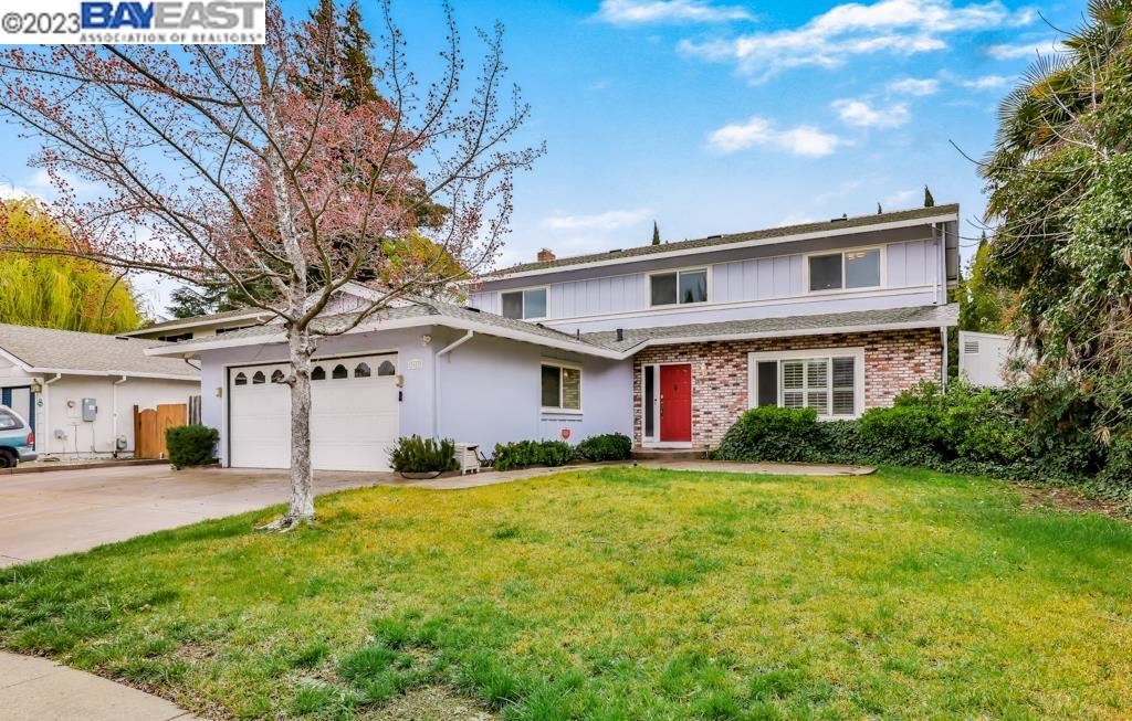 Detail Gallery Image 1 of 1 For 3480 Norwalk Pl, Fairfield,  CA 94534 - 5 Beds | 2/1 Baths