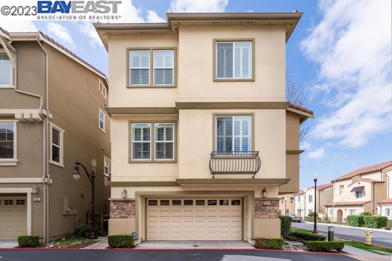 Detail Gallery Image 1 of 1 For 48977 Manna Grass Ter, Fremont,  CA 94539 - 4 Beds | 3 Baths