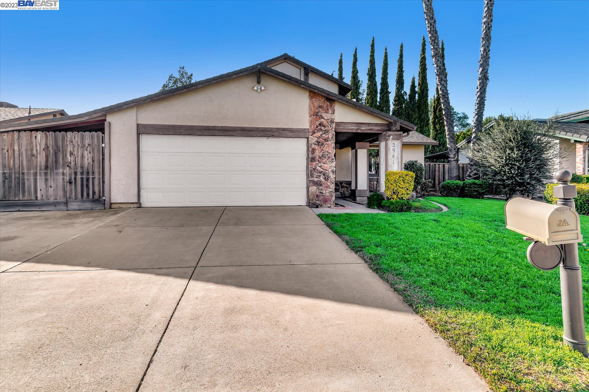 Detail Gallery Image 1 of 1 For 2941 Gomes Dr, Tracy,  CA 95376 - 4 Beds | 2/1 Baths