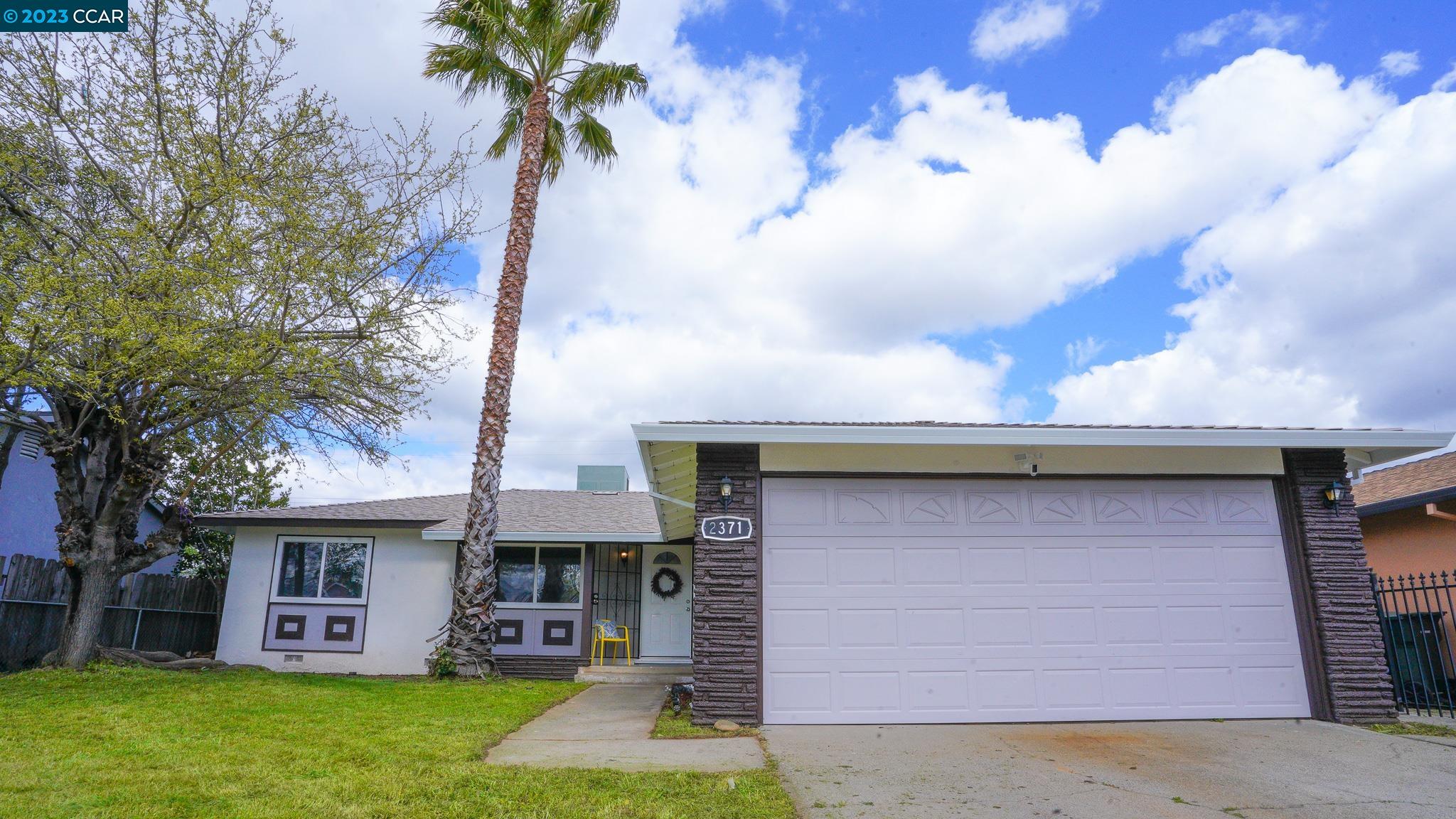 Detail Gallery Image 1 of 1 For 2371 Mcgregor Dr, Rancho Cordova,  CA 95670 - 3 Beds | 2 Baths