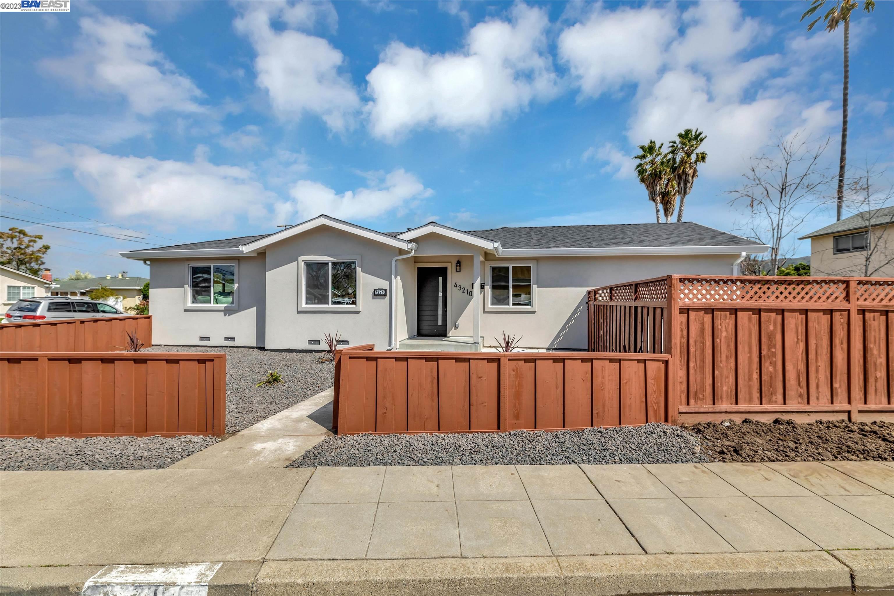 Detail Gallery Image 1 of 1 For 43210 Gatewood St, Fremont,  CA 94538 - 4 Beds | 2 Baths