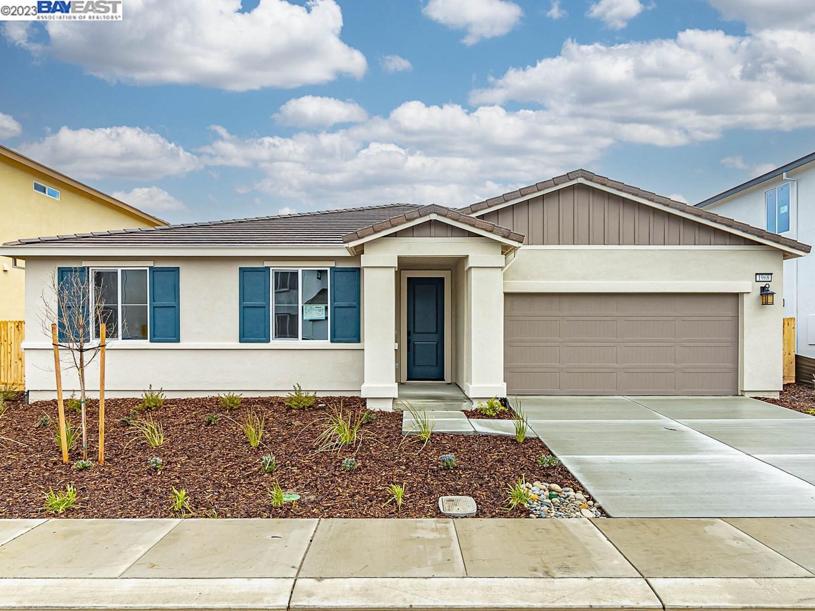 Detail Gallery Image 1 of 1 For 1968 Decker Ave, Manteca,  CA 95337 - 4 Beds | 2/1 Baths