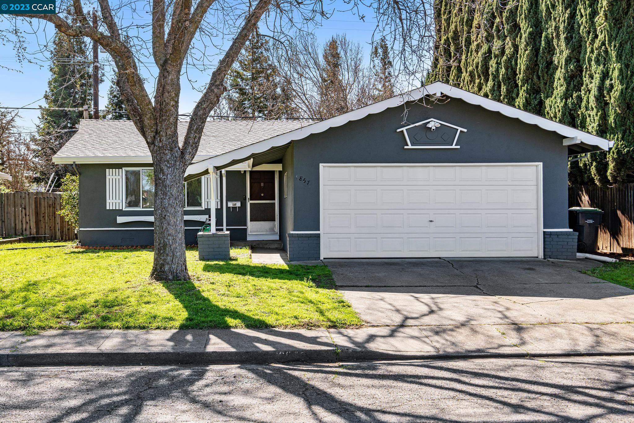 Detail Gallery Image 1 of 1 For 1867 Minnesota St, Fairfield,  CA 94533 - 3 Beds | 2 Baths