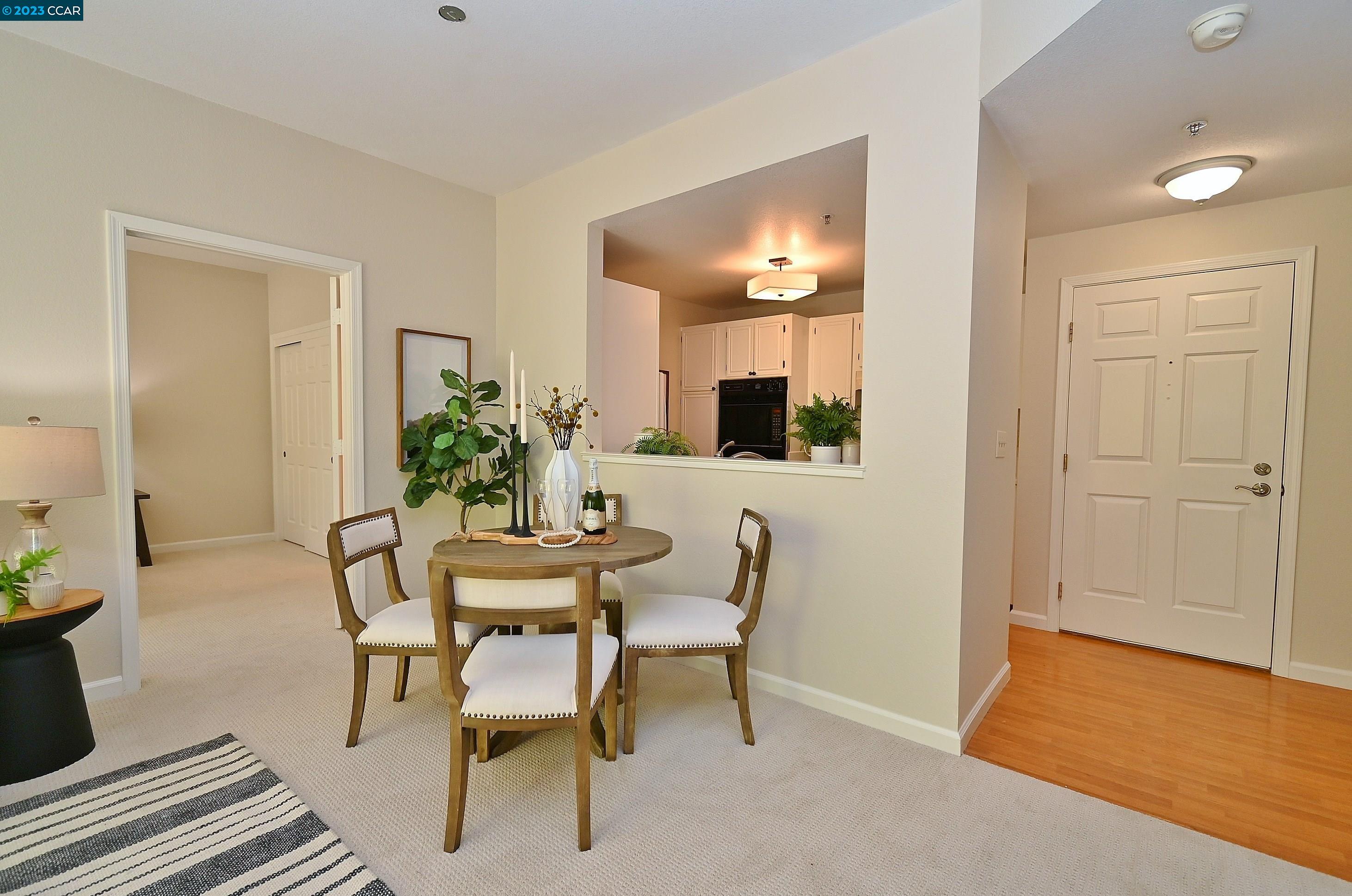 Photo #4: 41022684 Listing 