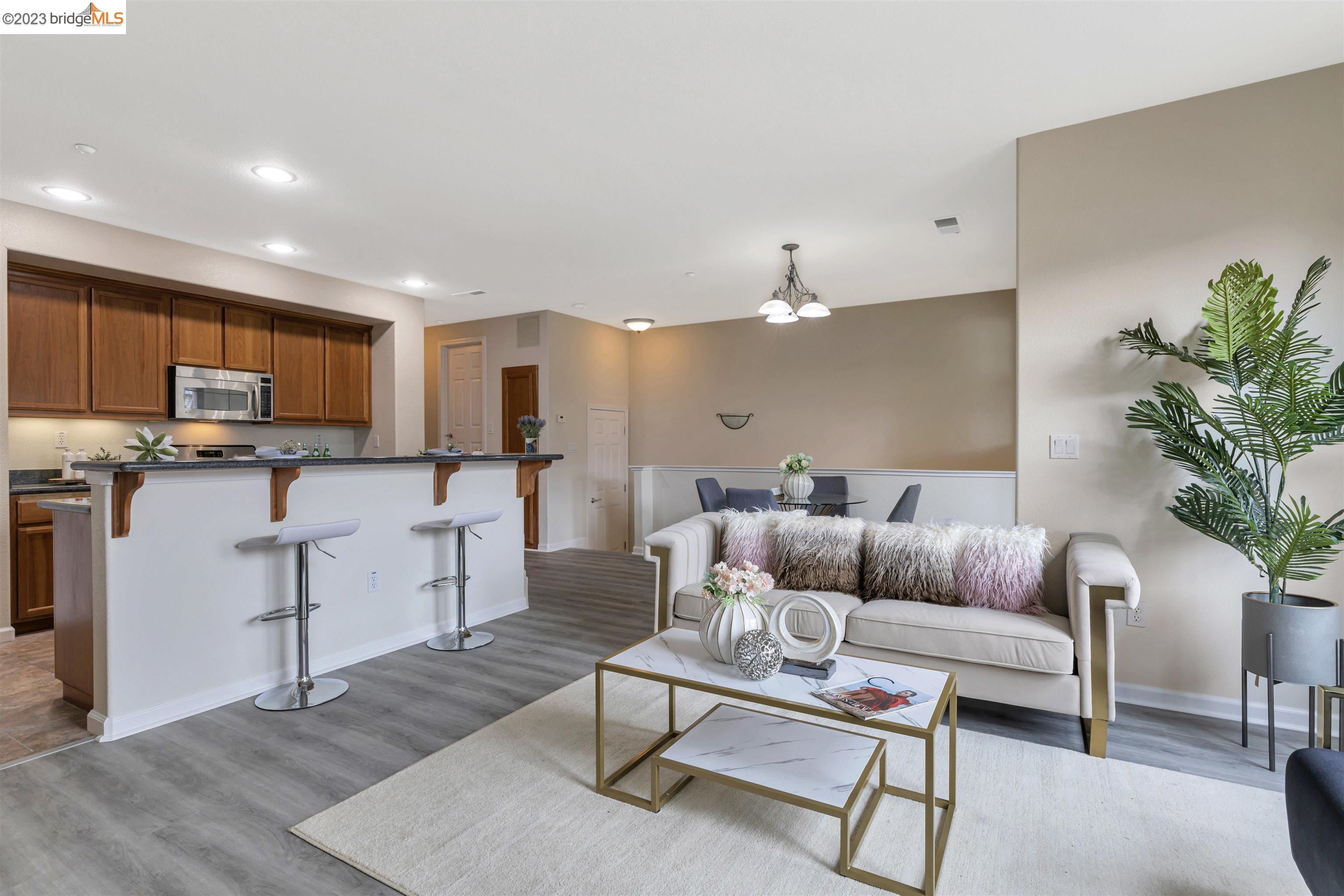 Photo #6: 41022775 Listing 