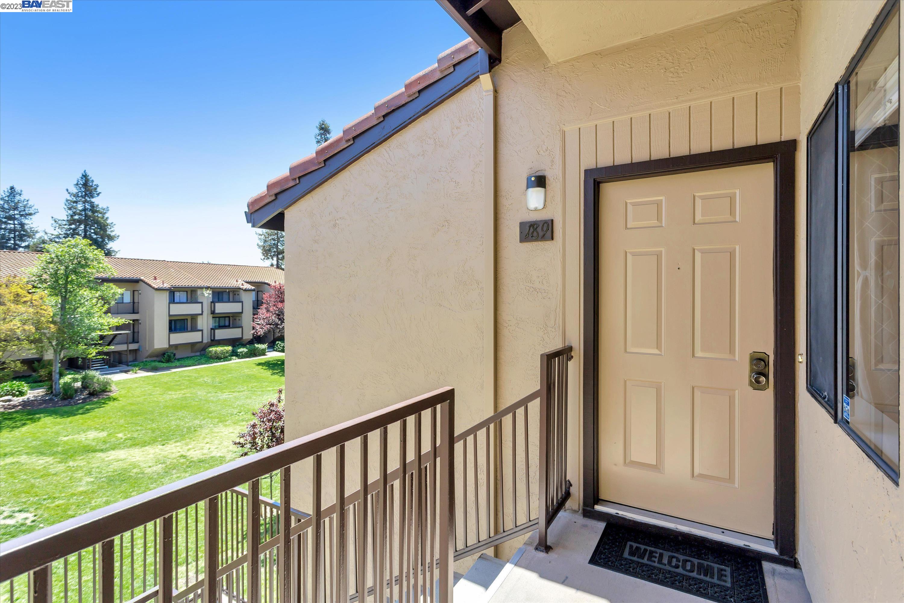 Detail Gallery Image 1 of 1 For 189 Wenatchee Cmn #15,  Fremont,  CA 94539 - 2 Beds | 2 Baths