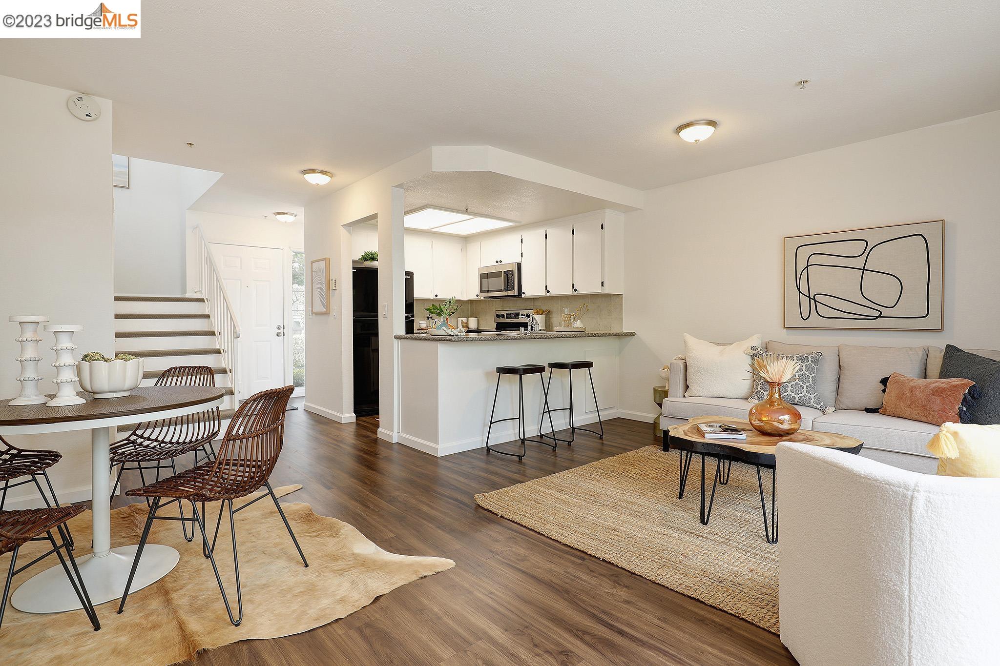 Photo #5: 41022971 Listing 