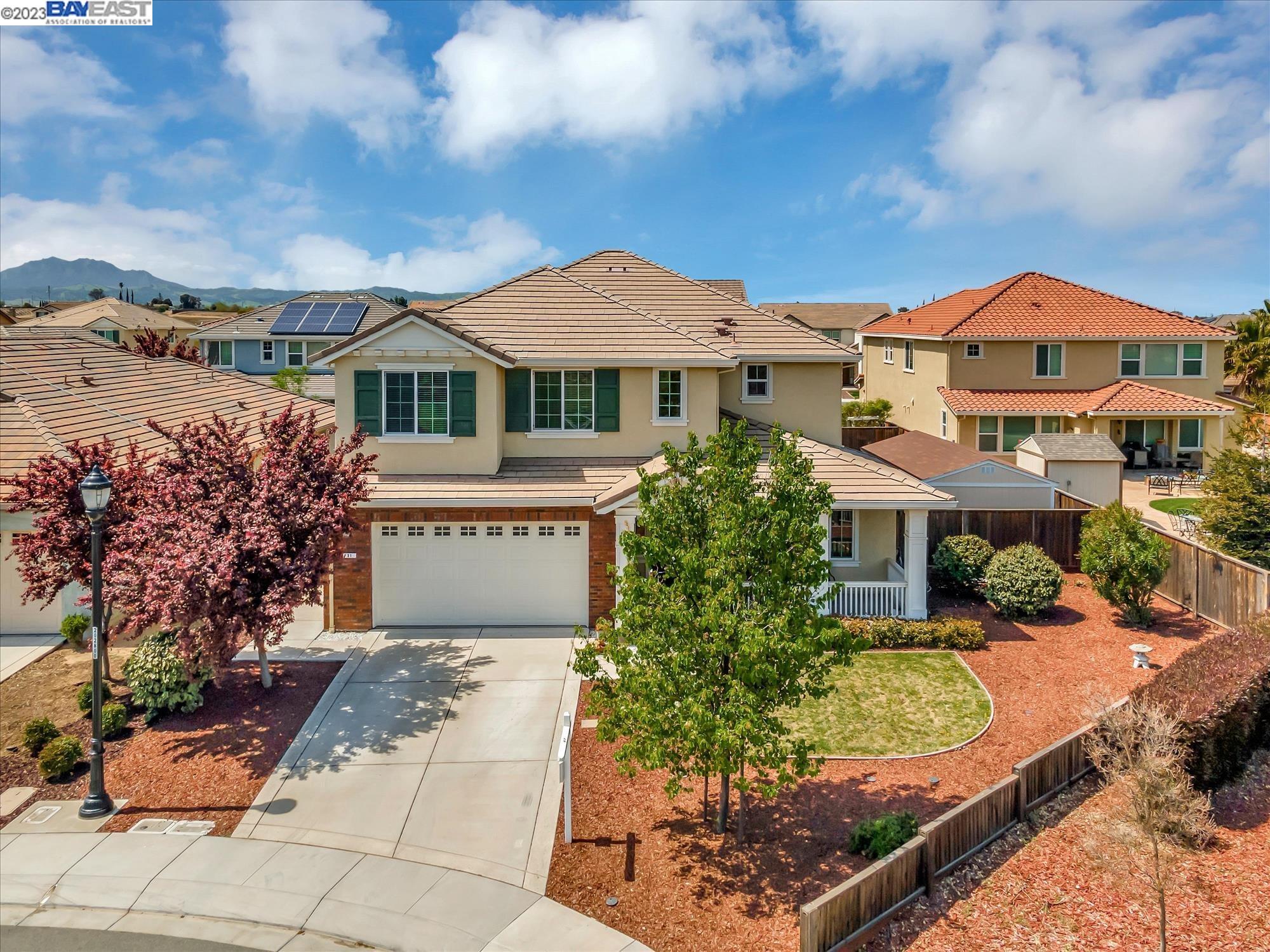 Detail Gallery Image 1 of 1 For 31 Pastoral Ct, Oakley,  CA 94561 - 5 Beds | 3 Baths
