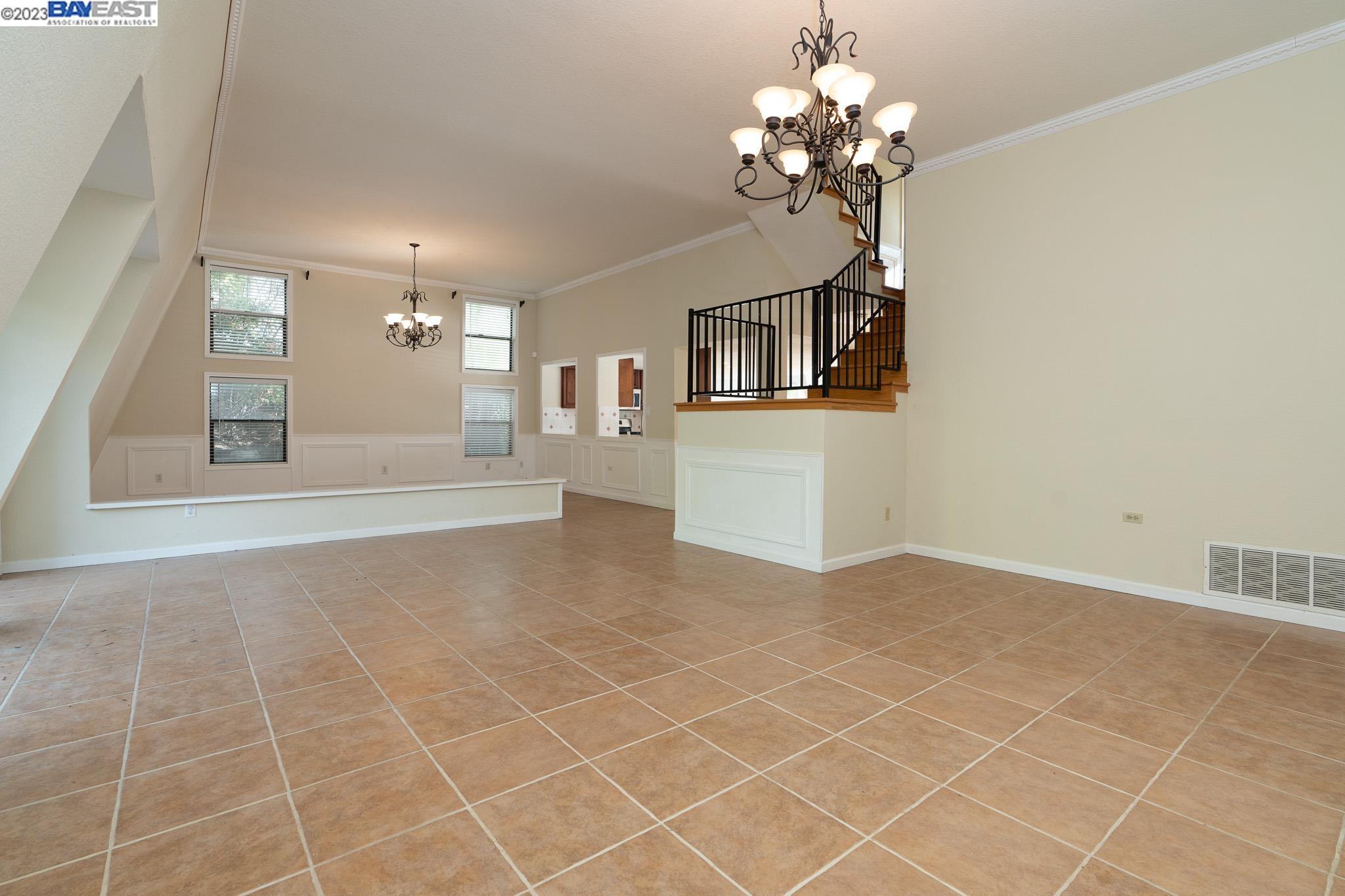 Detail Gallery Image 1 of 1 For 9690 Alcosta Blvd, San Ramon,  CA 94583 - 4 Beds | 2/1 Baths
