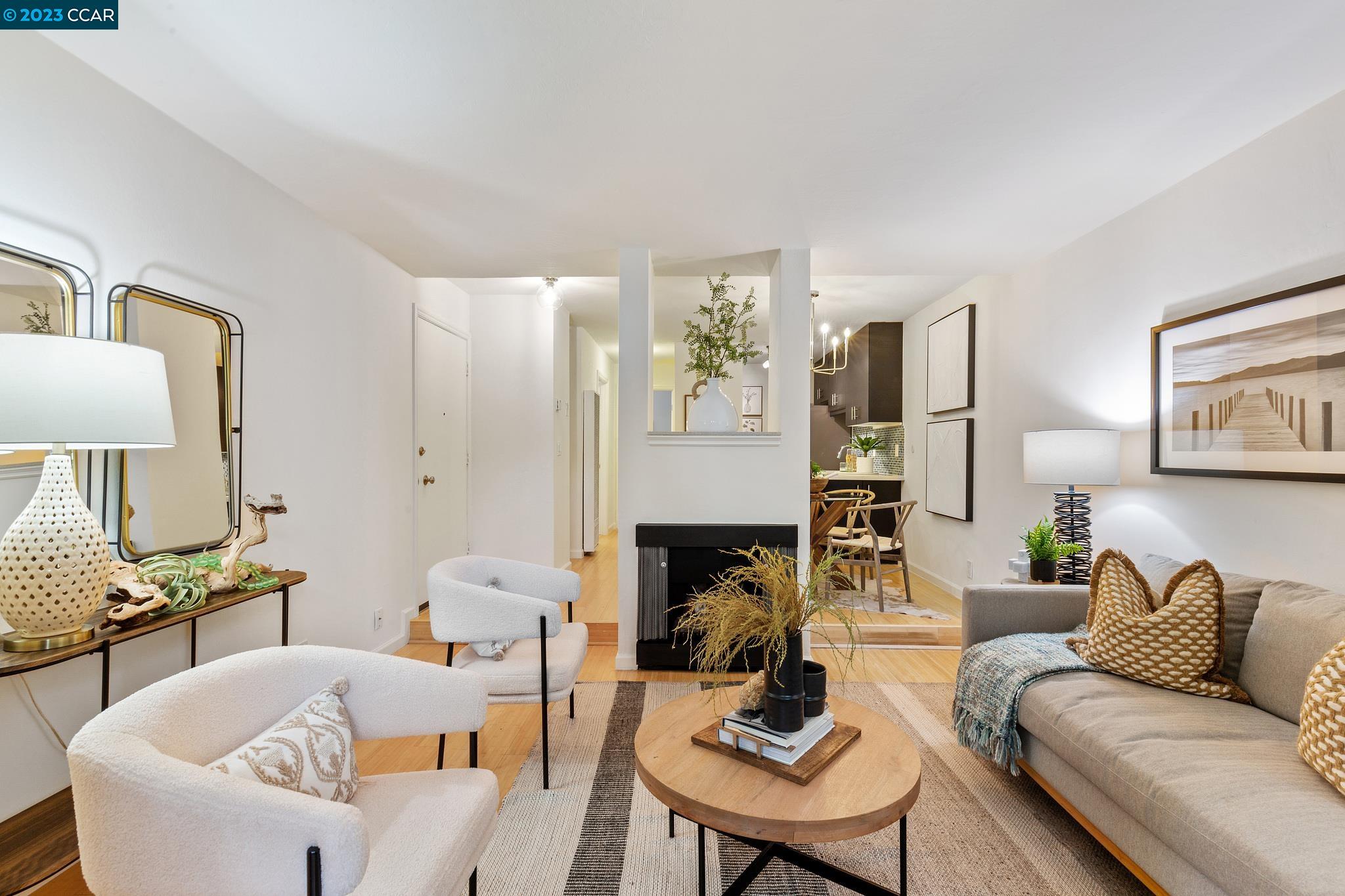 Photo #5: 41023638 Listing 