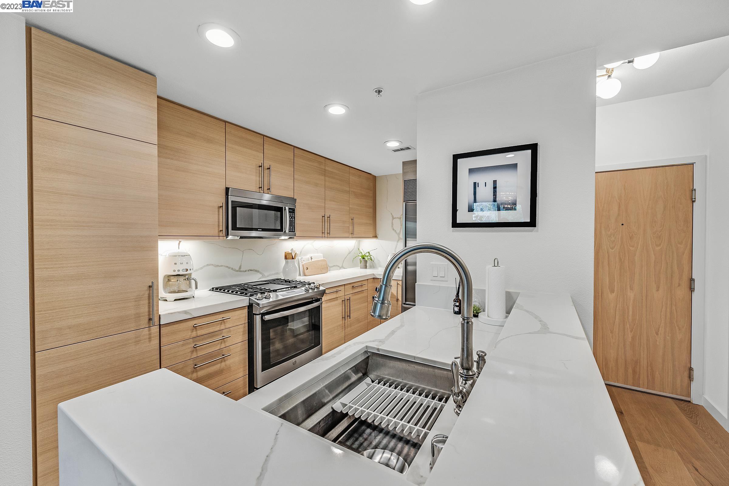 Photo #3: 41023683 Listing 