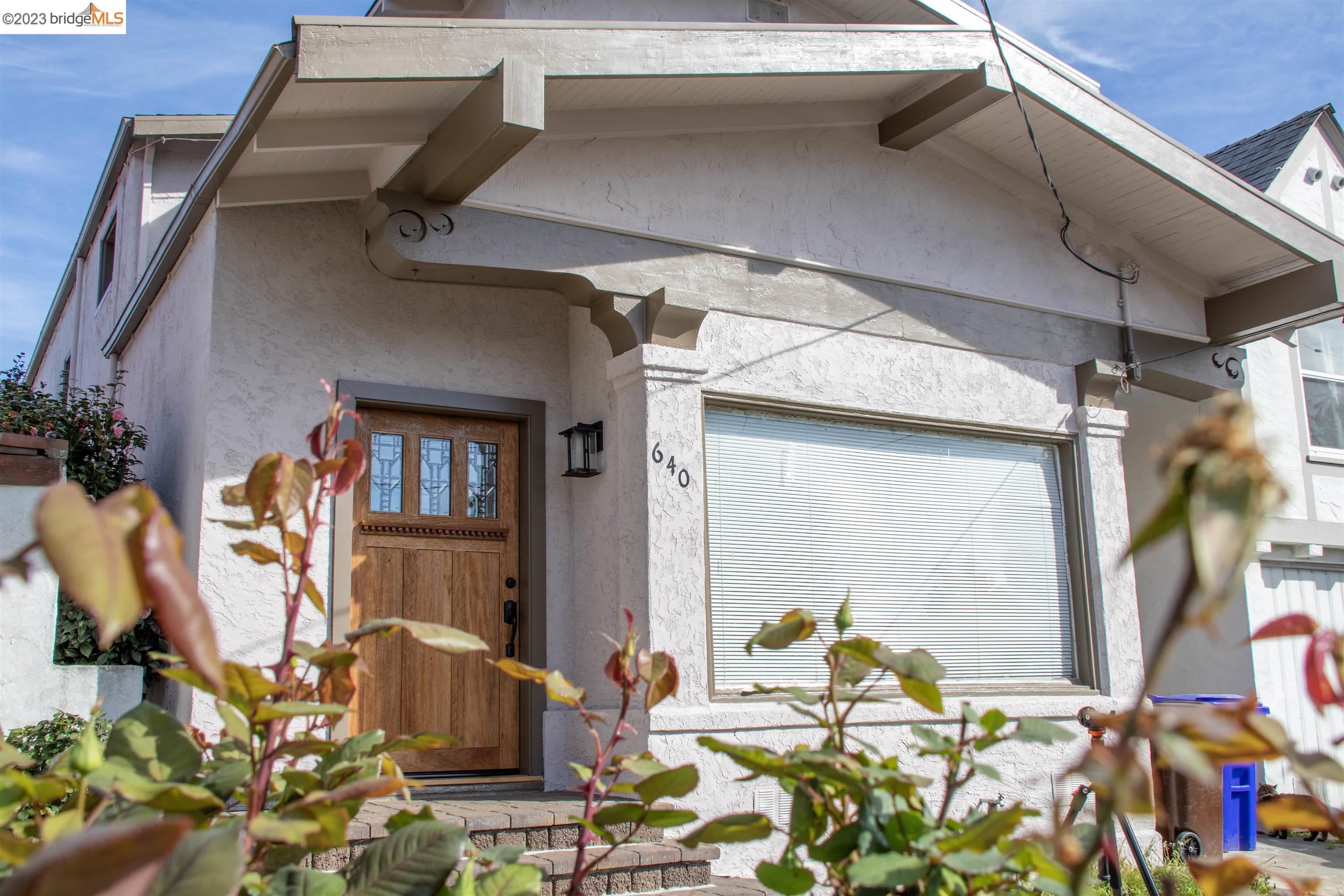 Detail Gallery Image 1 of 1 For 640 27th, Richmond,  CA 94804-1506 - 3 Beds | 1 Baths