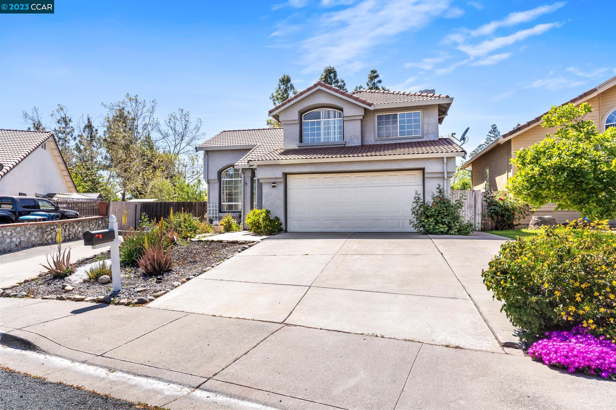 Front Image Thumbnail for CC41023978