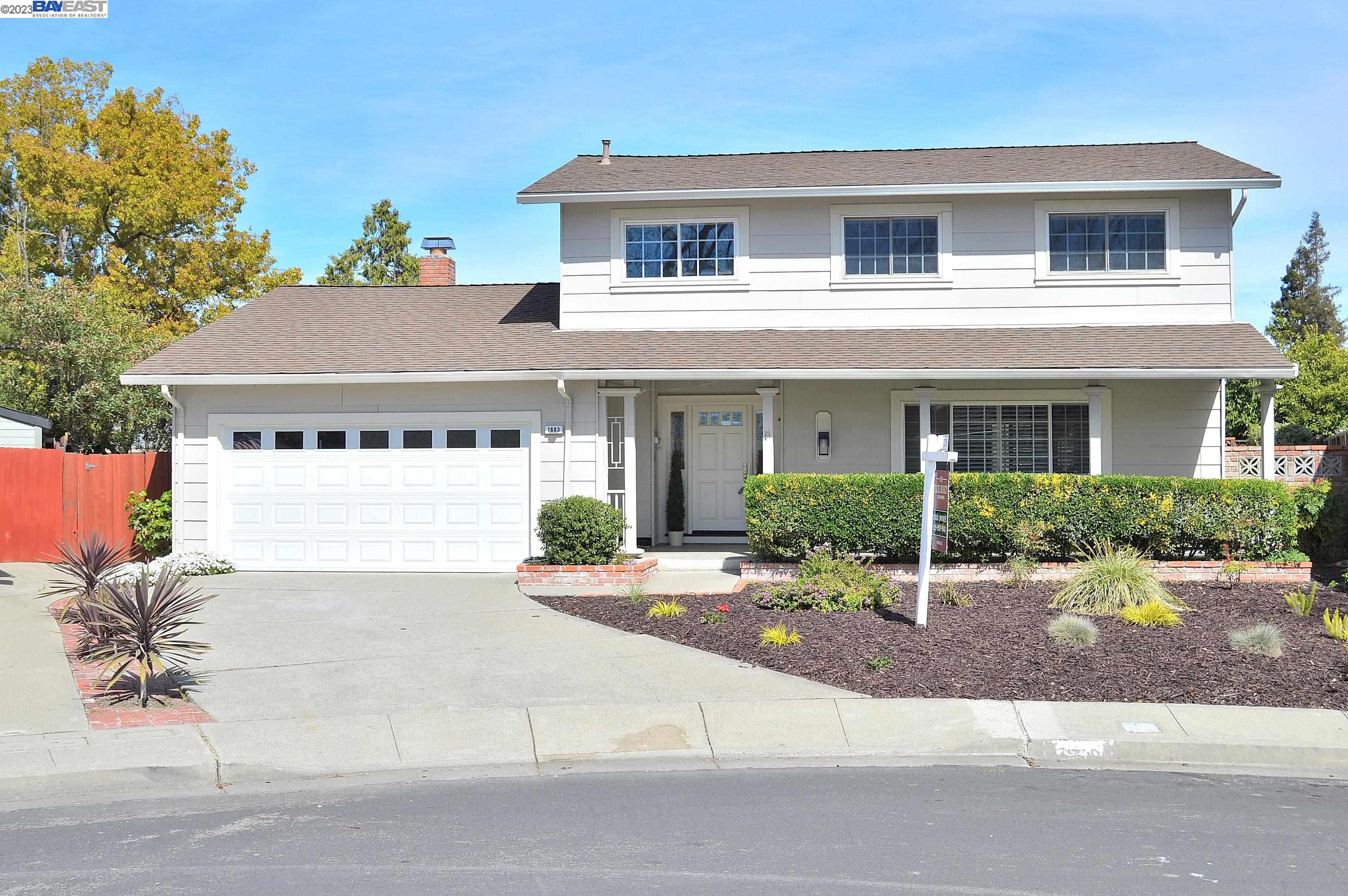 Detail Gallery Image 1 of 1 For 1883 Rosetree Ct, Pleasanton,  CA 94566 - 4 Beds | 2/1 Baths
