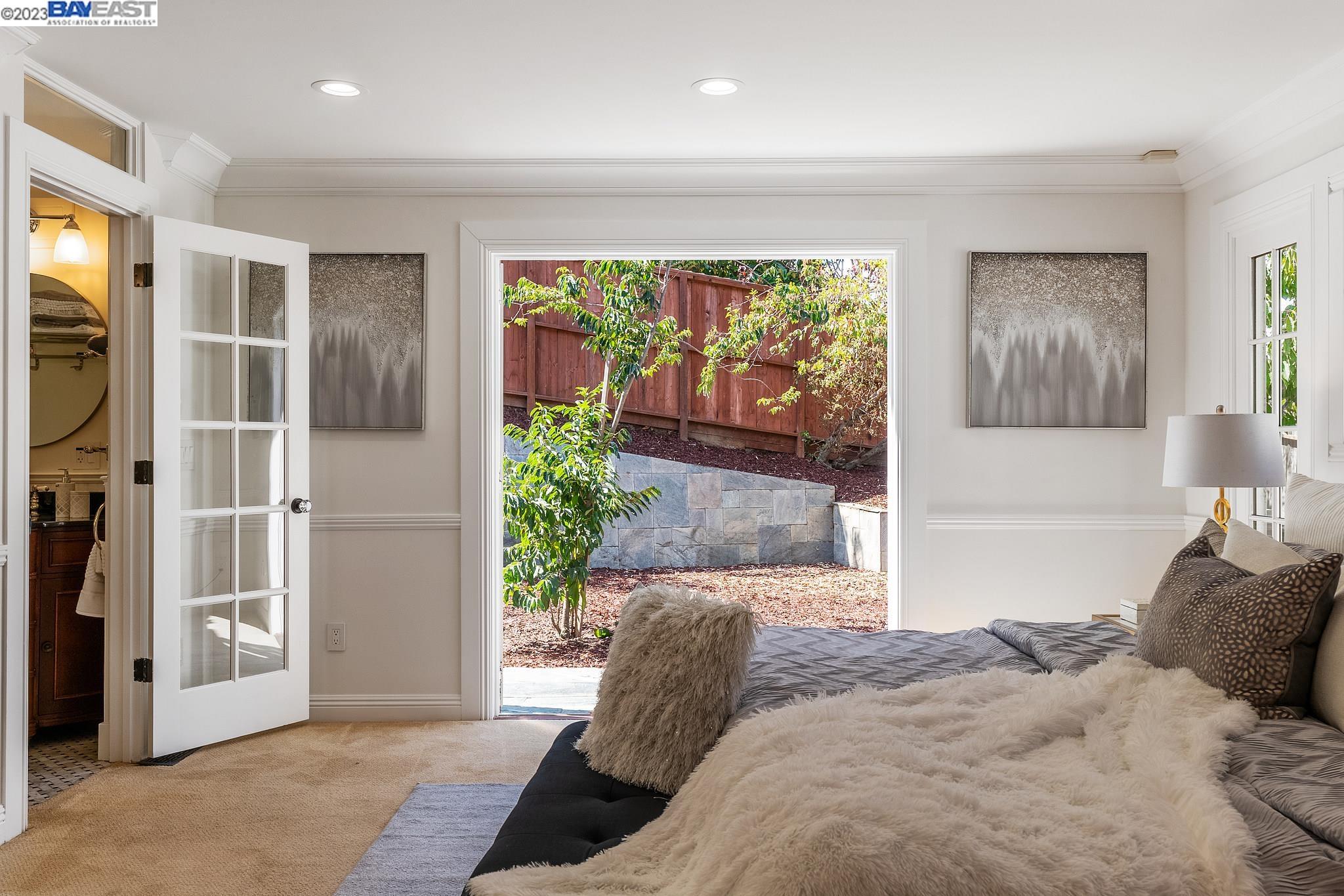 Detail Gallery Image 35 of 57 For 6 Fairoaks Ct, San Mateo,  CA 94403 - 3 Beds | 3/1 Baths
