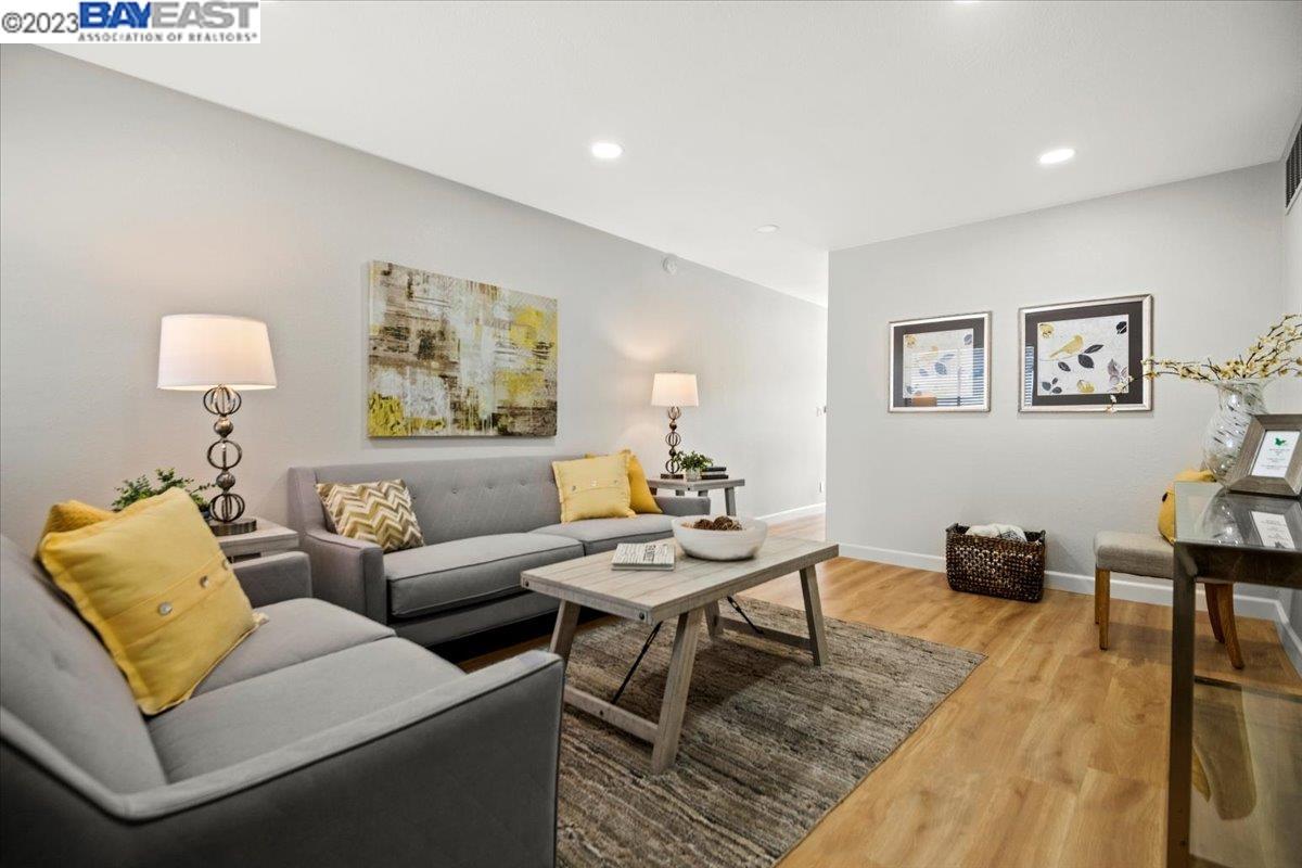 Photo #3: 41024252 Listing 