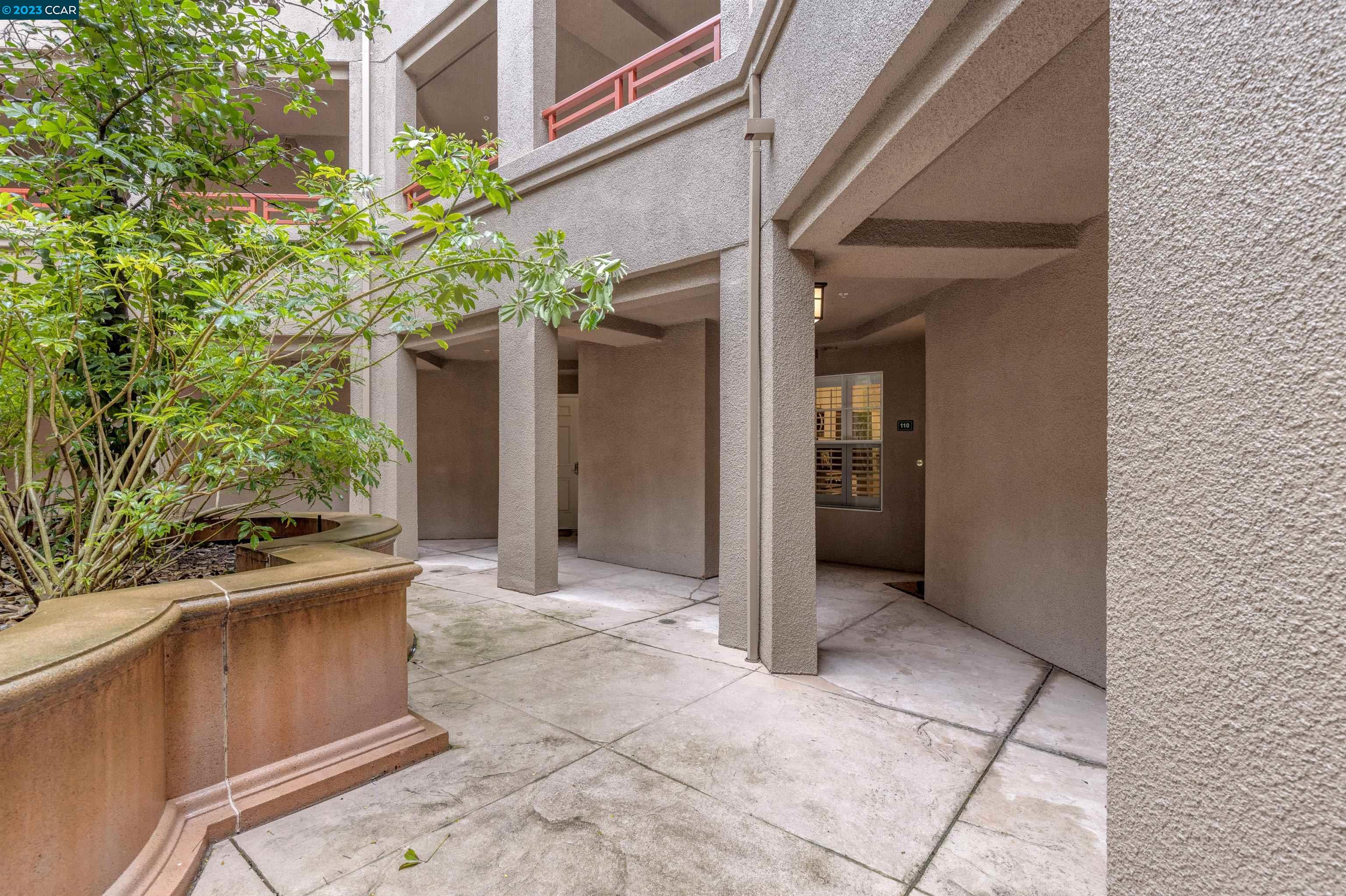 Photo #2: 41024341 Listing 