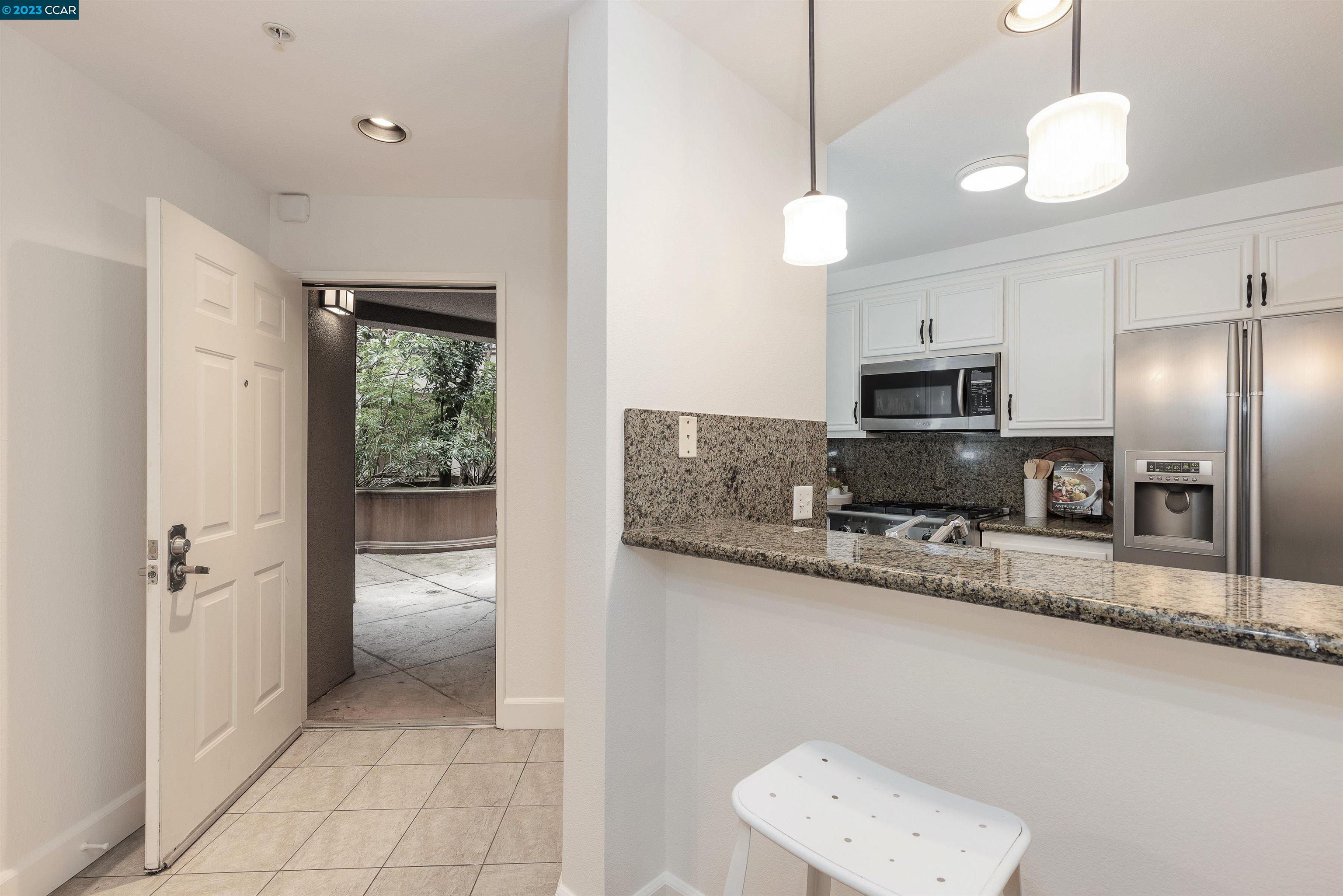 Photo #3: 41024341 Listing 