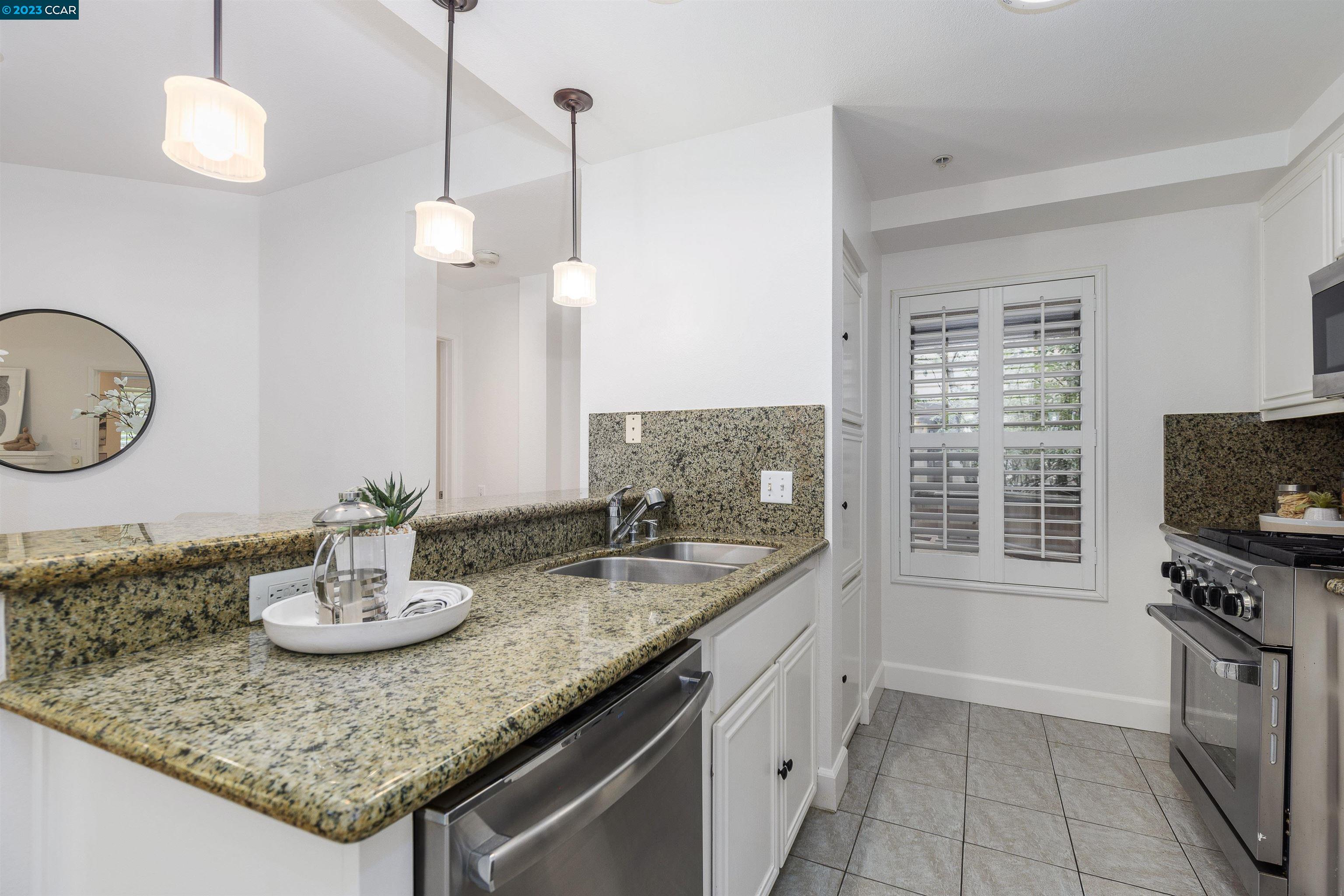 Photo #6: 41024341 Listing 