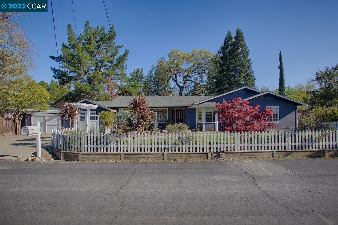 Detail Gallery Image 1 of 1 For 1314 Milton Ave, Walnut Creek,  CA 94596 - 3 Beds | 2/1 Baths