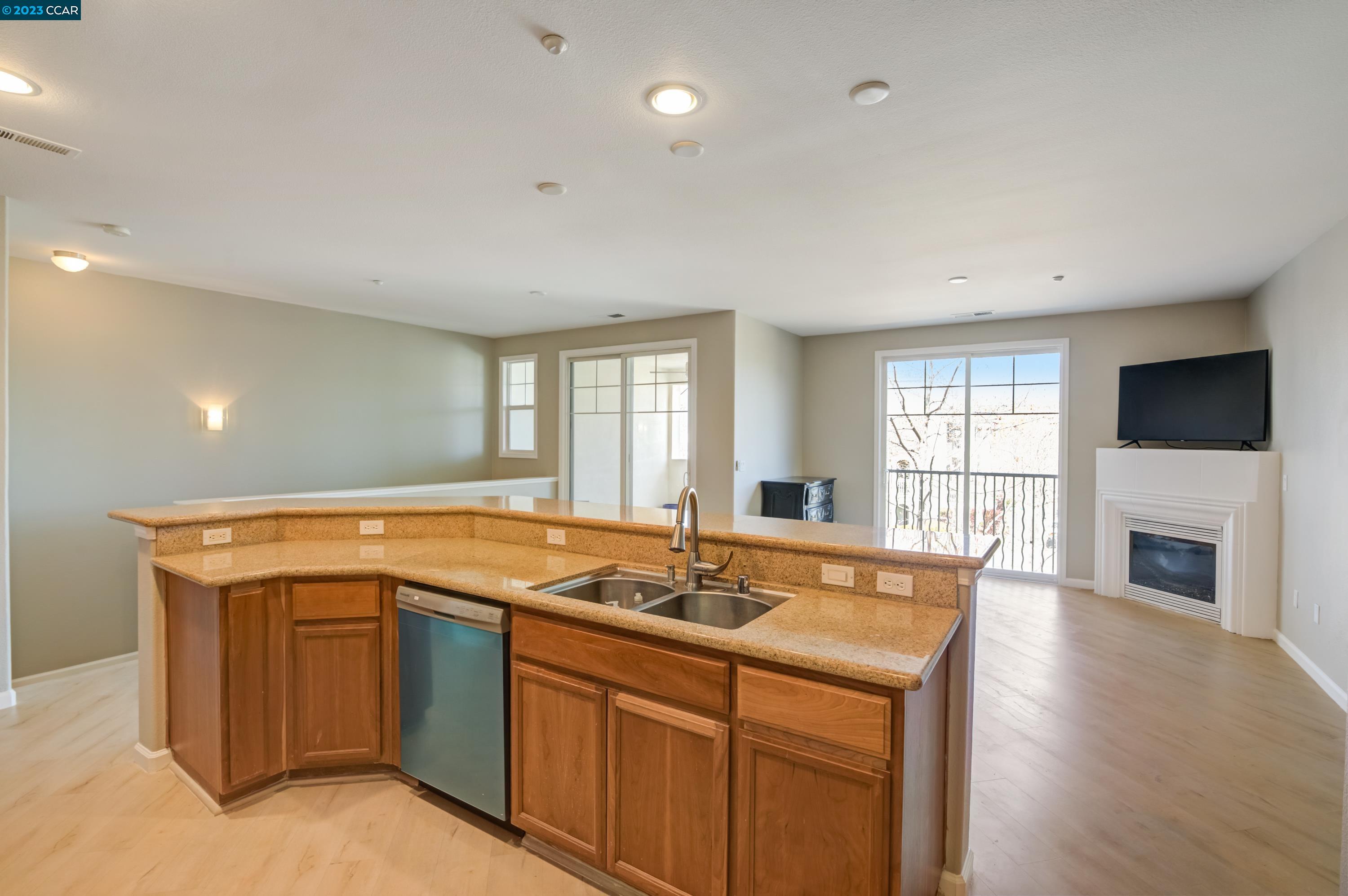 Photo #6: 41024514 Listing 