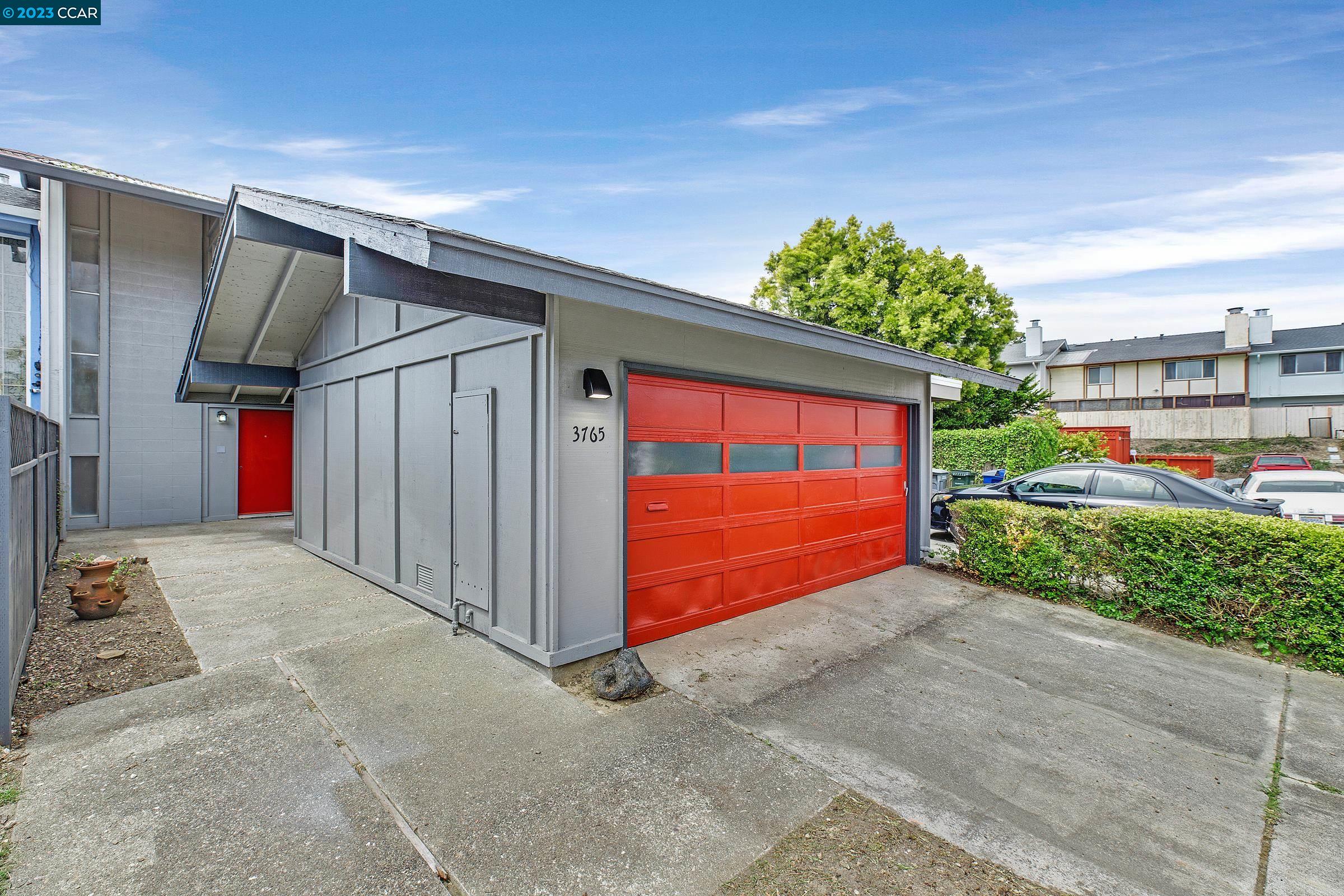 Detail Gallery Image 1 of 1 For 3765 Erris Ct, South San Francisco,  CA 94080 - 3 Beds | 2/1 Baths