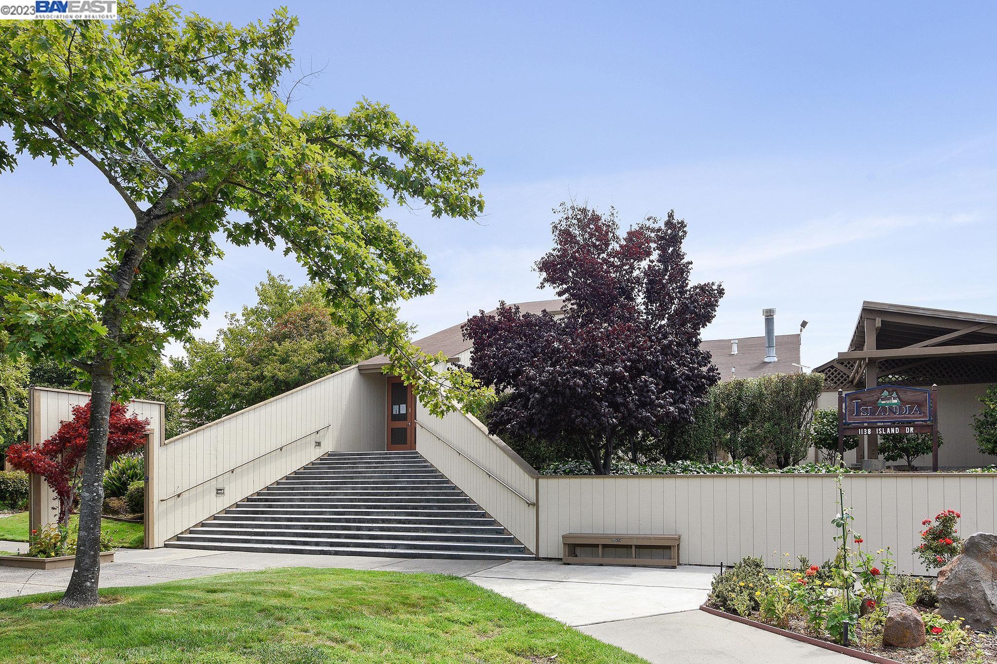 Photo #3: 41025101 Listing 