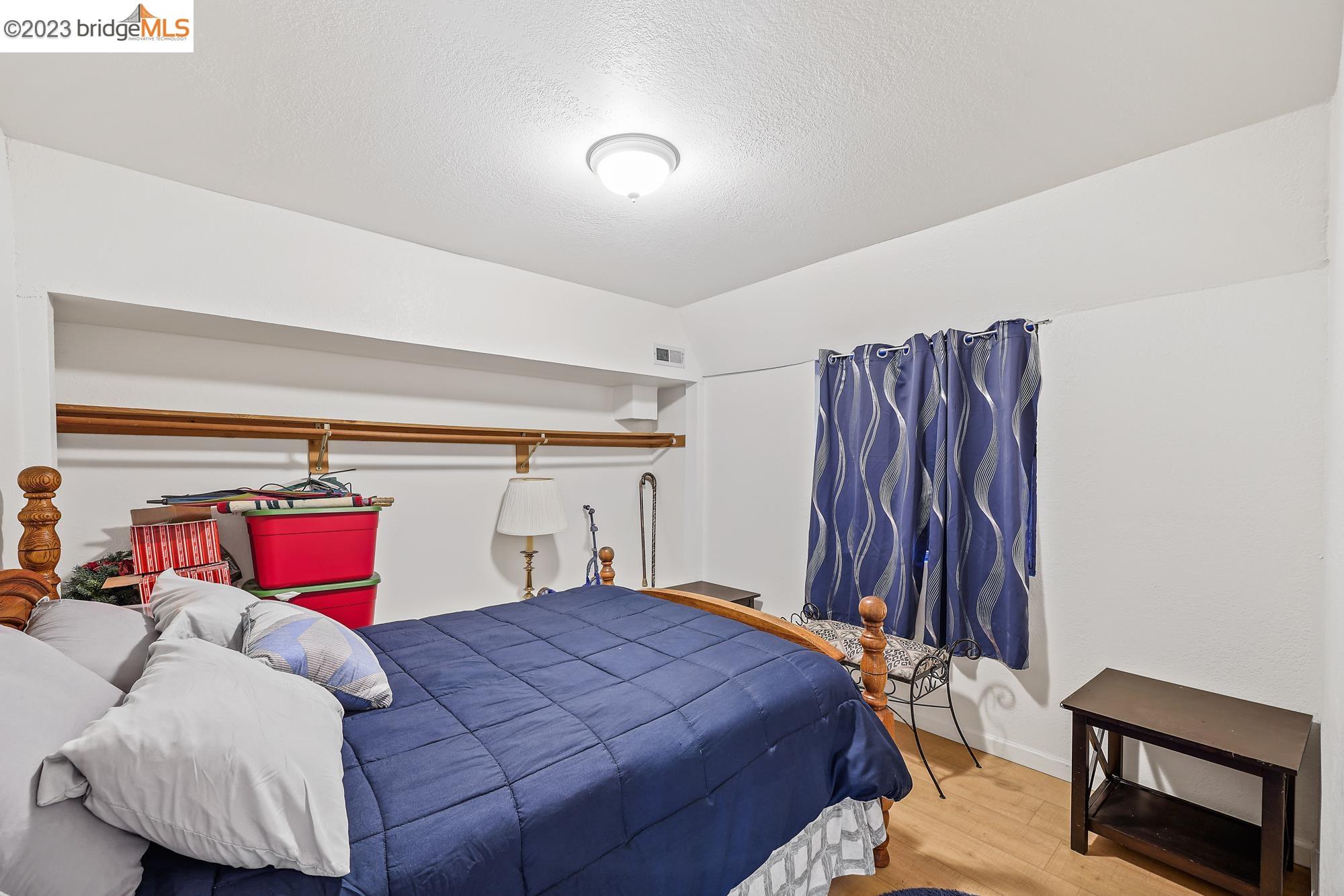 3228 Magnolia St, Oakland, California 94608, 4 Bedrooms Bedrooms, 9 Rooms Rooms,3 BathroomsBathrooms,Residential,For Sale,3228 Magnolia St,41025222