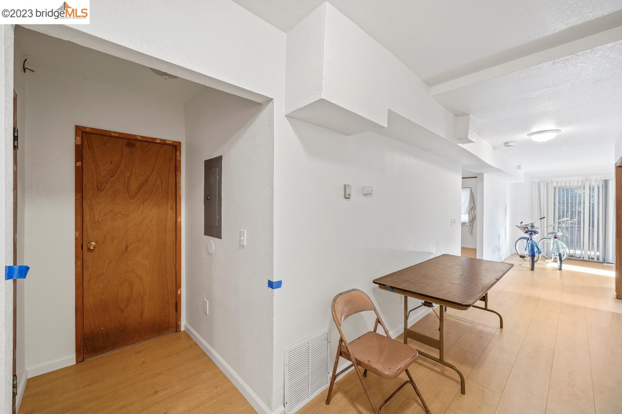 3228 Magnolia St, Oakland, California 94608, 4 Bedrooms Bedrooms, 9 Rooms Rooms,3 BathroomsBathrooms,Residential,For Sale,3228 Magnolia St,41025222