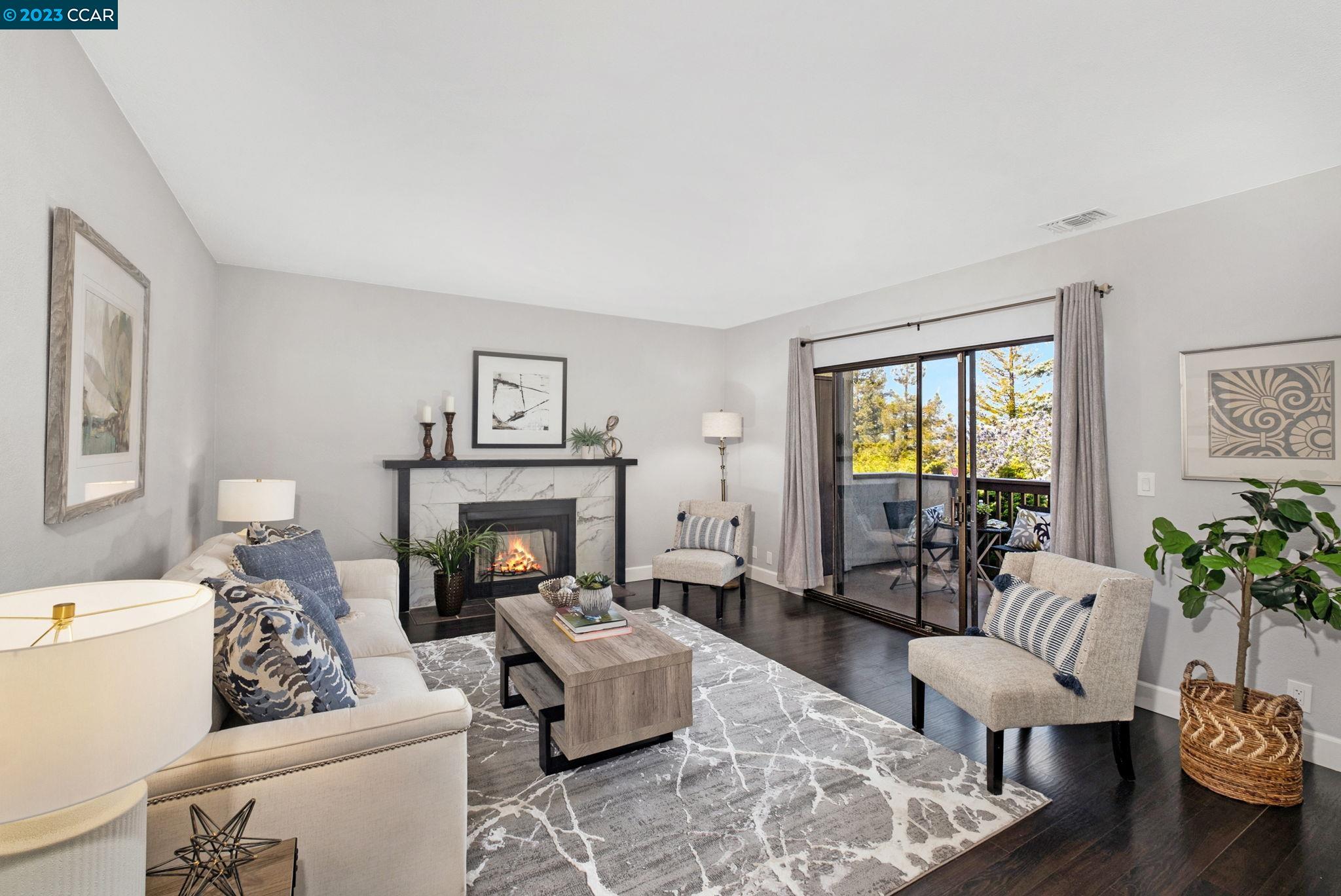 Detail Gallery Image 1 of 1 For 21095 Gary Dr #113,  Hayward,  CA 94546 - 2 Beds | 2 Baths
