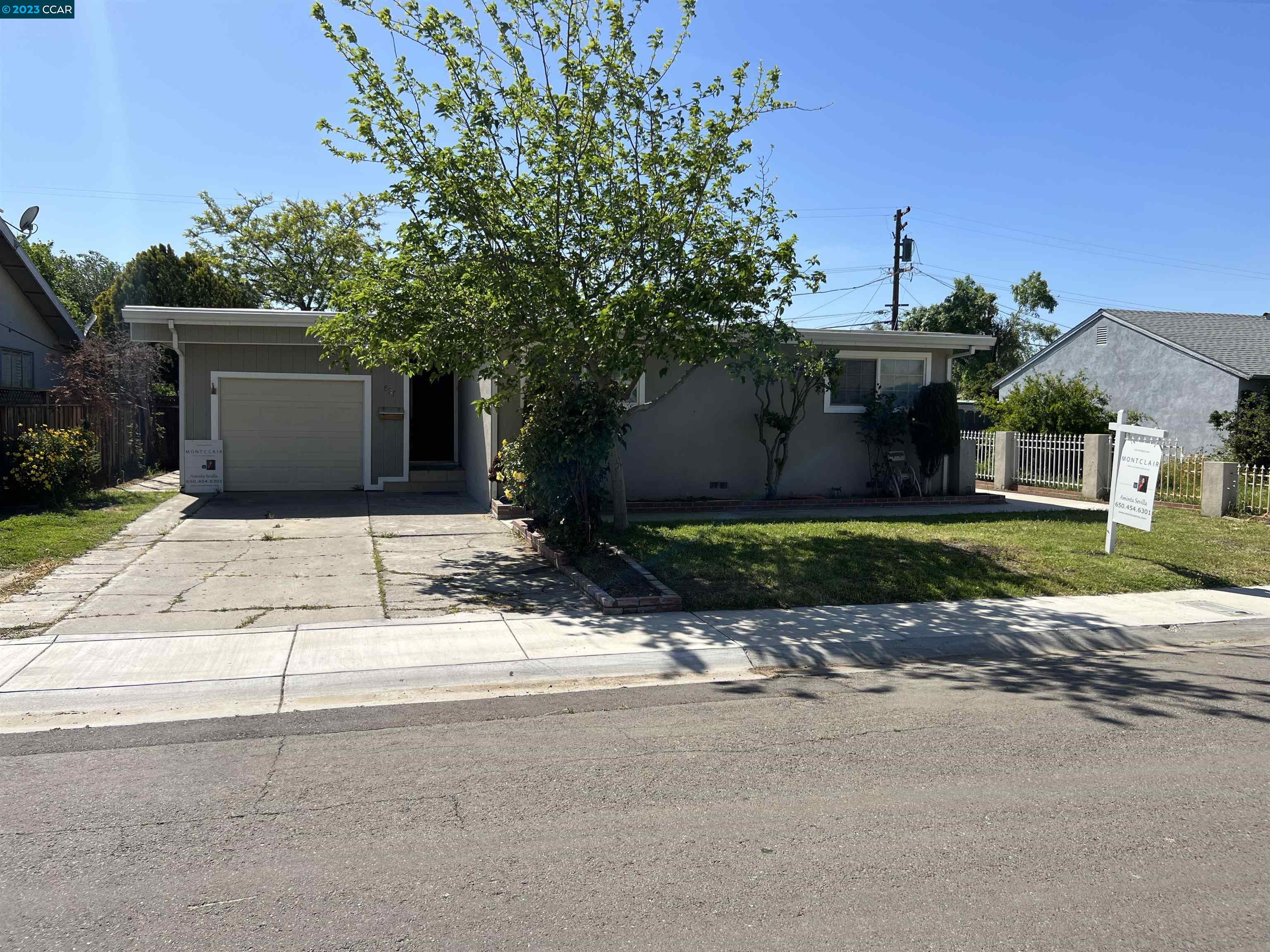 Detail Gallery Image 1 of 1 For 837 Pennsylvania Ave, Los Banos,  CA 93635 - 2 Beds | 1 Baths