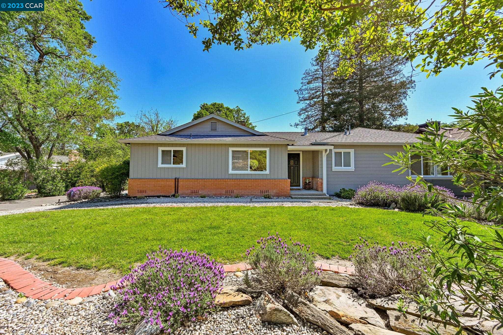 Detail Gallery Image 1 of 1 For 2120 Youngs Ct, Walnut Creek,  CA 94596 - 3 Beds | 2 Baths