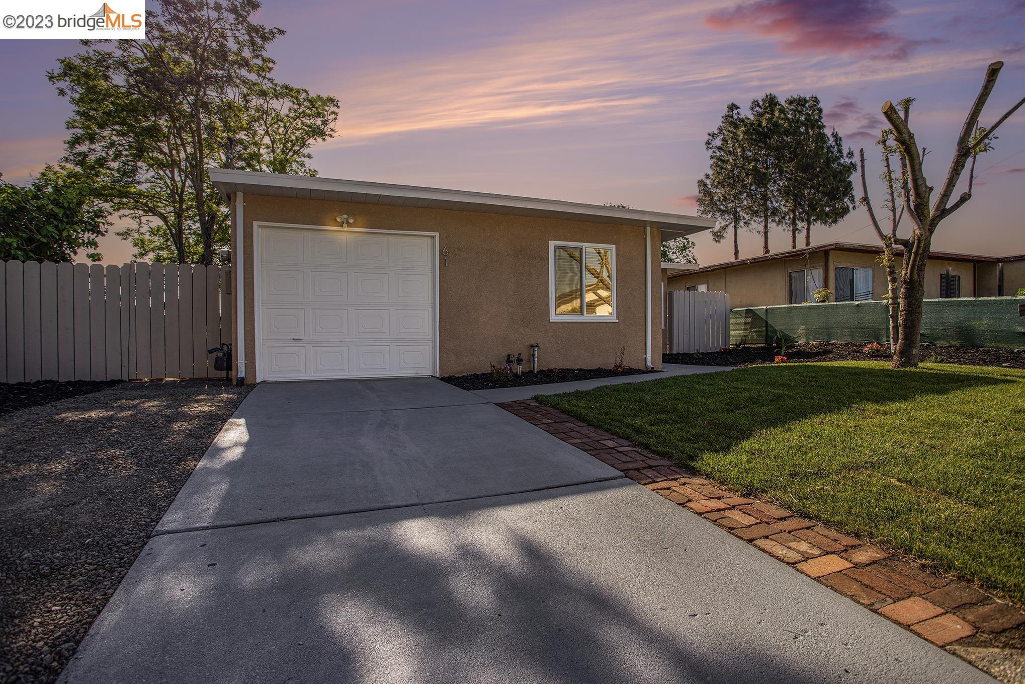 Detail Gallery Image 1 of 1 For Portview Dr, Bay Point,  CA 94565 - 4 Beds | 2 Baths