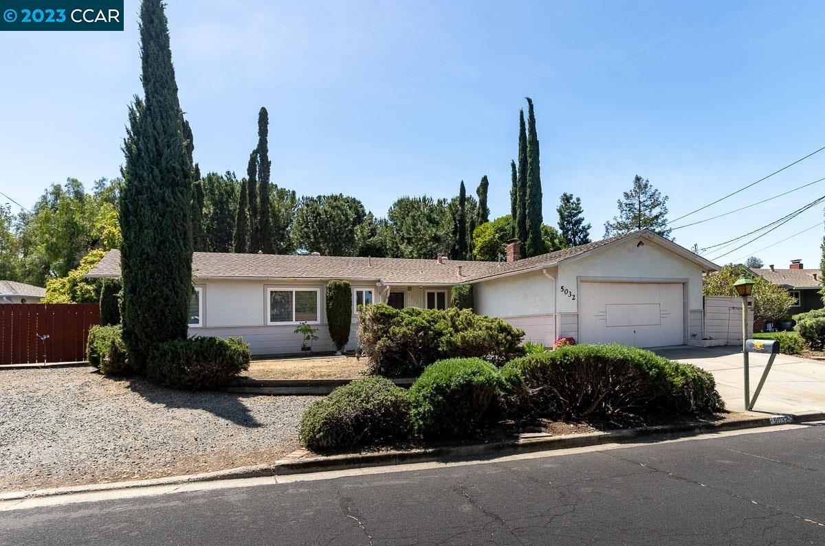 Detail Gallery Image 1 of 1 For 5032 Netto Dr, Concord,  CA 94521 - 4 Beds | 2 Baths