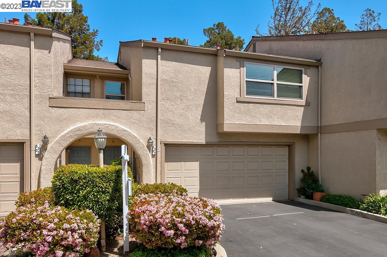 Photo #2: 41025562 Listing 