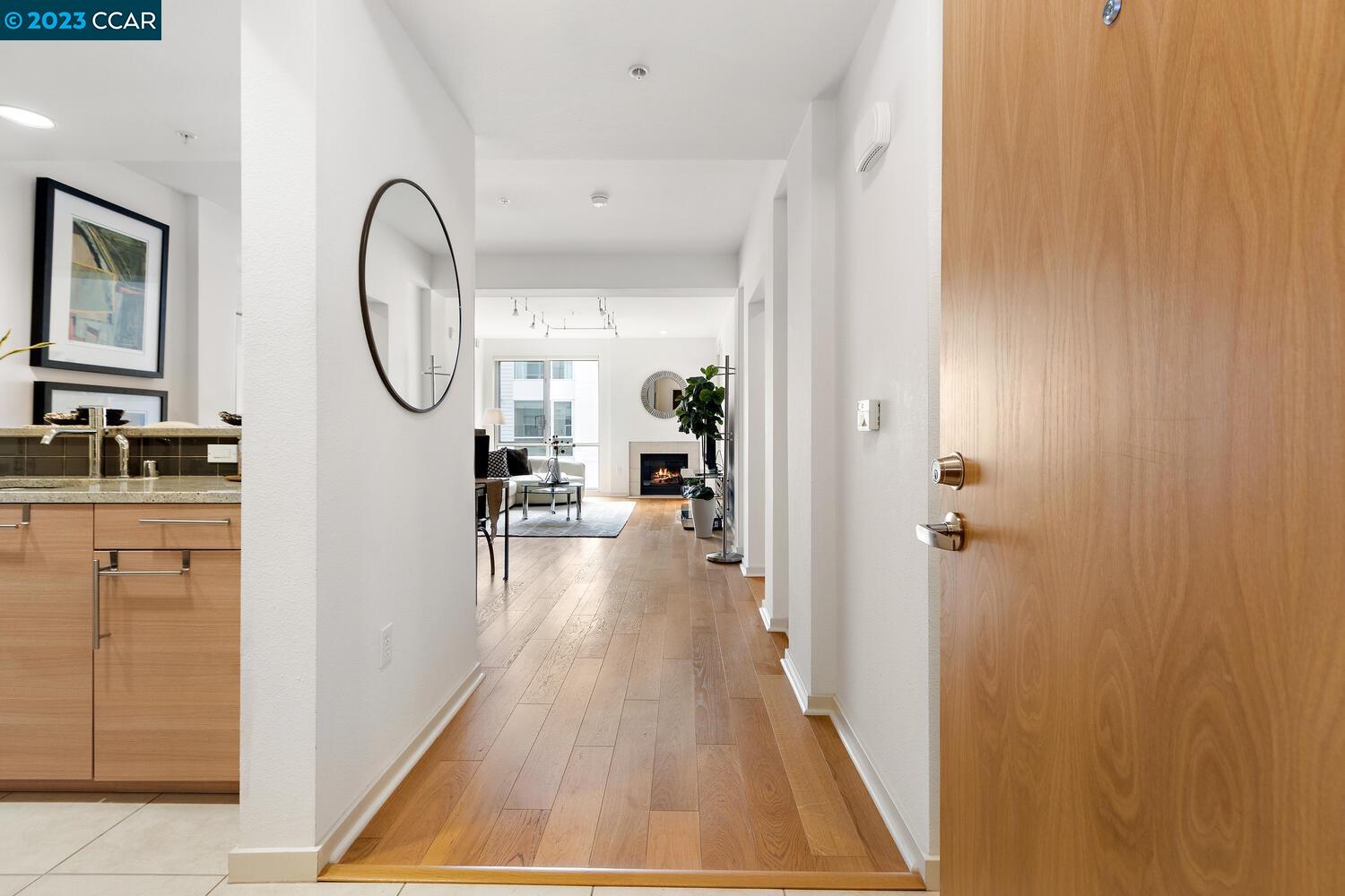 Photo #4: 41025760 Listing 