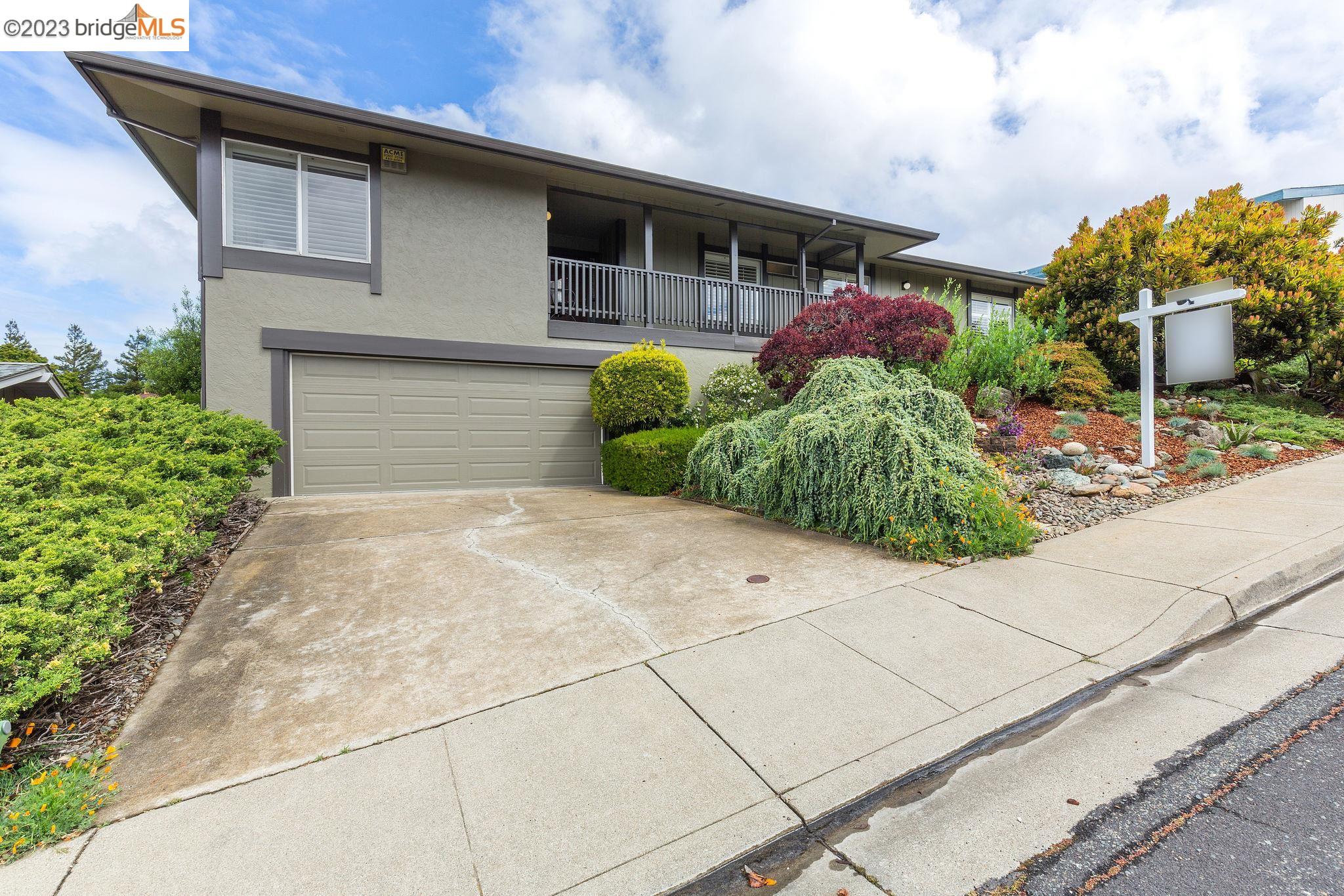 Sold 7351 Pebble Beach Way, El Cerrito, CA 94530 5 Beds / 4 Full