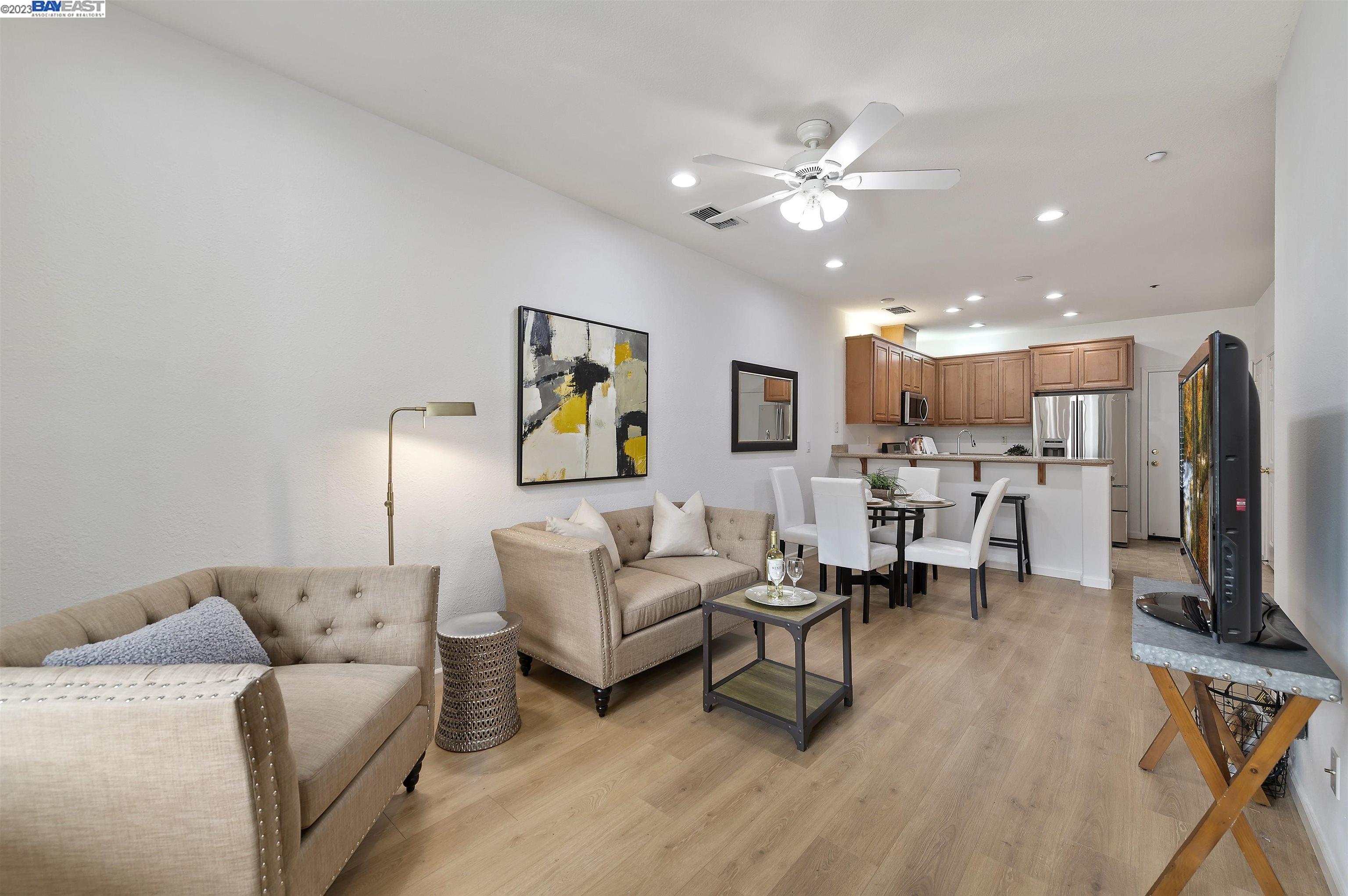 Photo #3: 41026180 Listing 