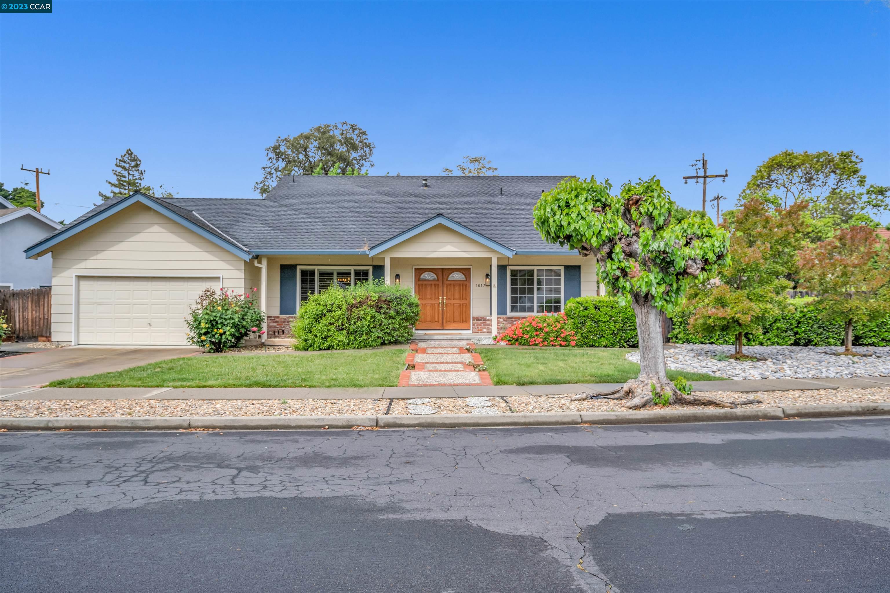 For Sale 1017 Bermuda Dr, Concord, CA 94518 4 Beds / 2 Full Baths