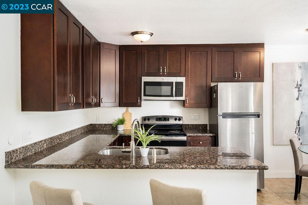 Photo #5: 41026310 Listing 