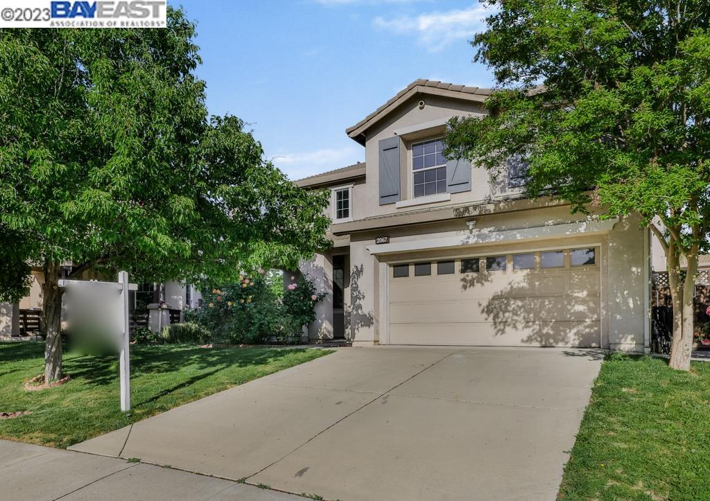 Detail Gallery Image 1 of 1 For 2067 Redbud Way, Antioch,  CA 94509 - 4 Beds | 2/1 Baths