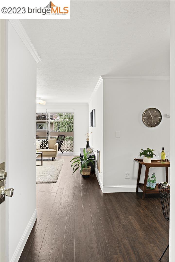 Photo #2: 41026392 Listing 