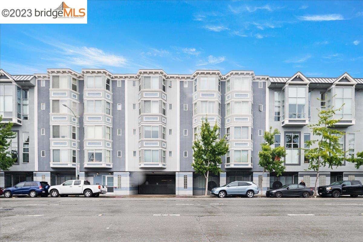 Detail Gallery Image 1 of 1 For 950 Harrison St #206,  San Francisco,  CA 94107 - 2 Beds | 1/1 Baths