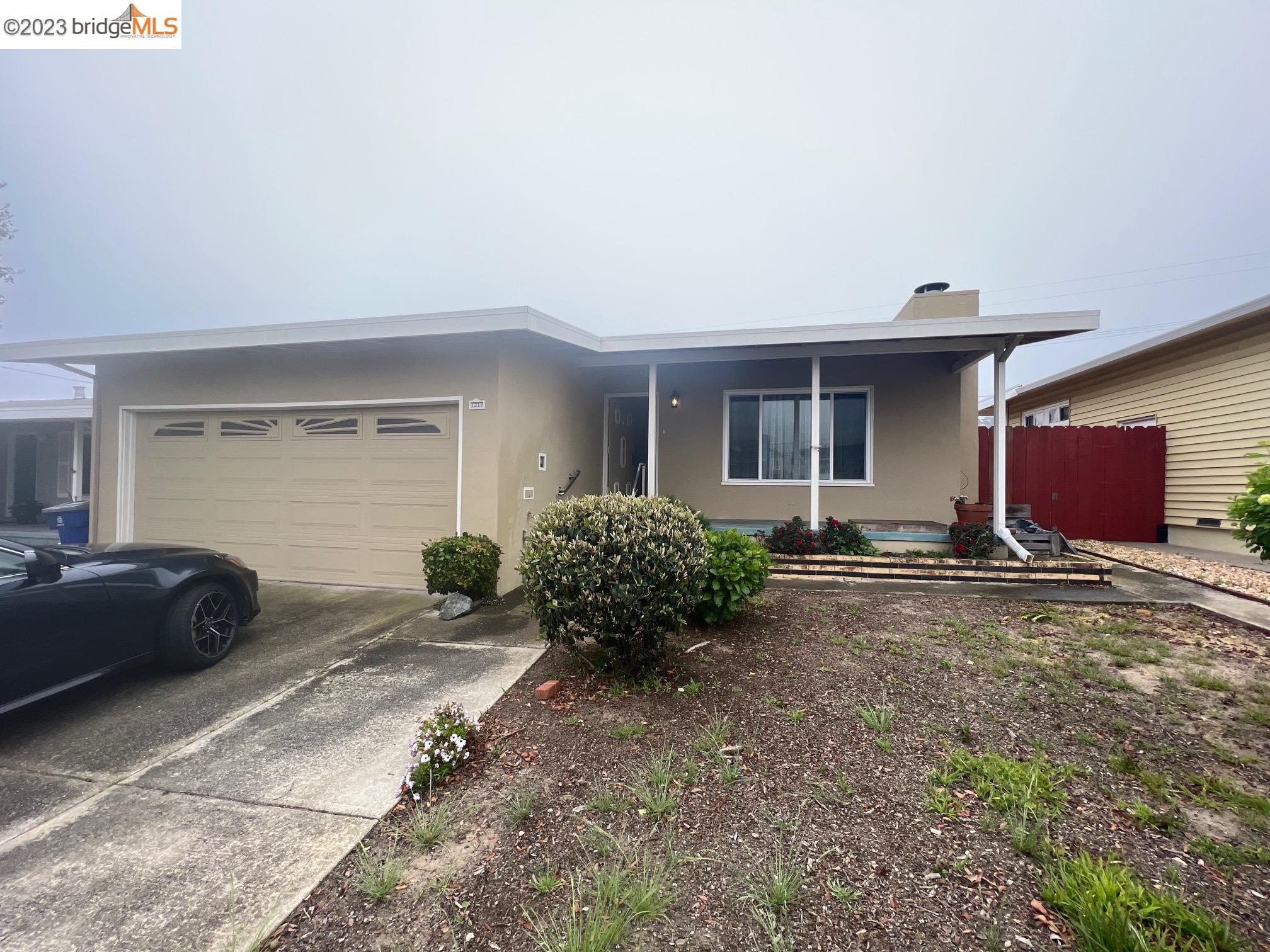 Detail Gallery Image 1 of 1 For 1217 Birch Ave, South San Francisco,  CA 94080 - 3 Beds | 2 Baths