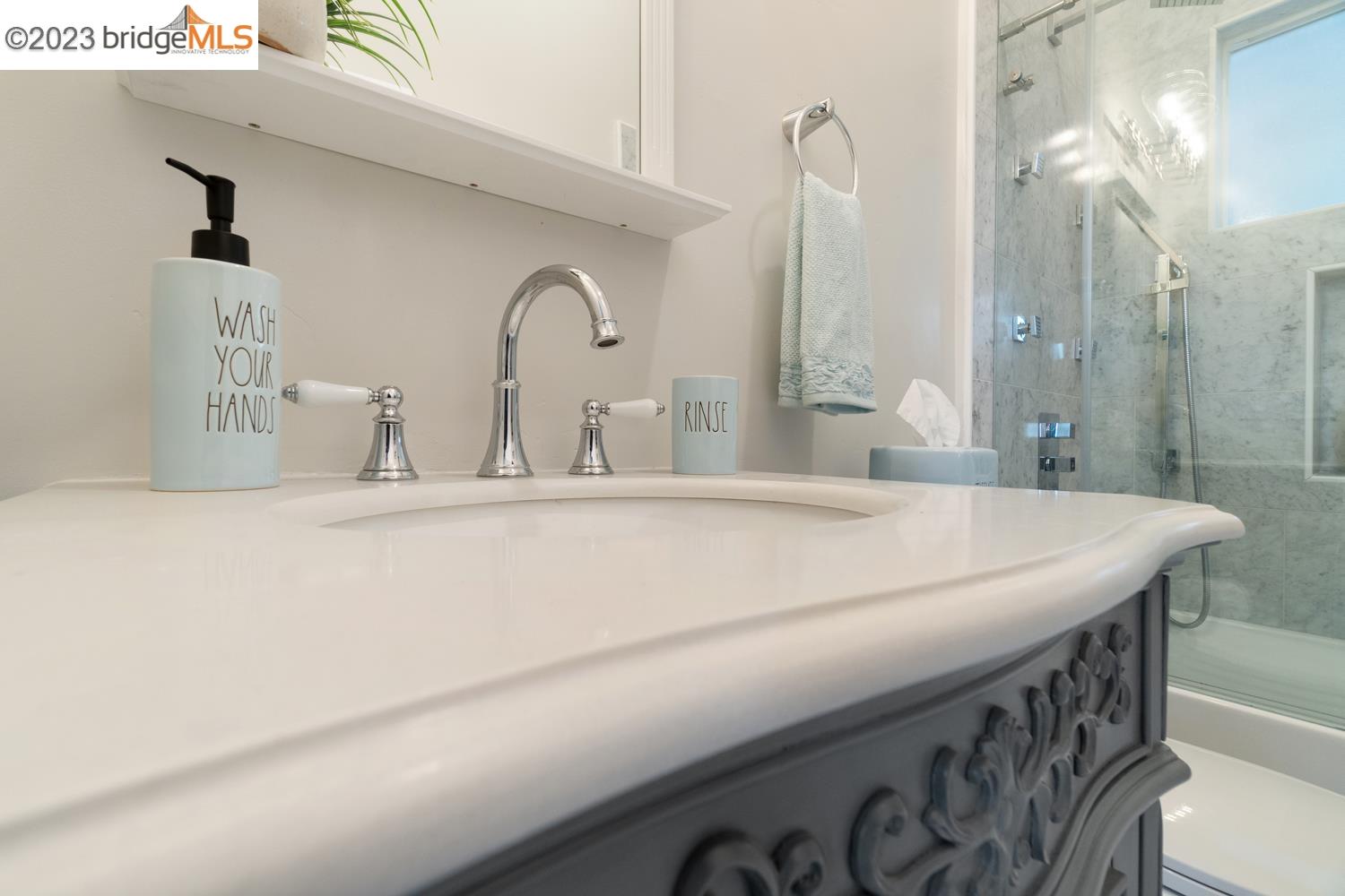 Detail Gallery Image 9 of 59 For 1002 28th St, Oakland,  CA 94608 - – Beds | – Baths