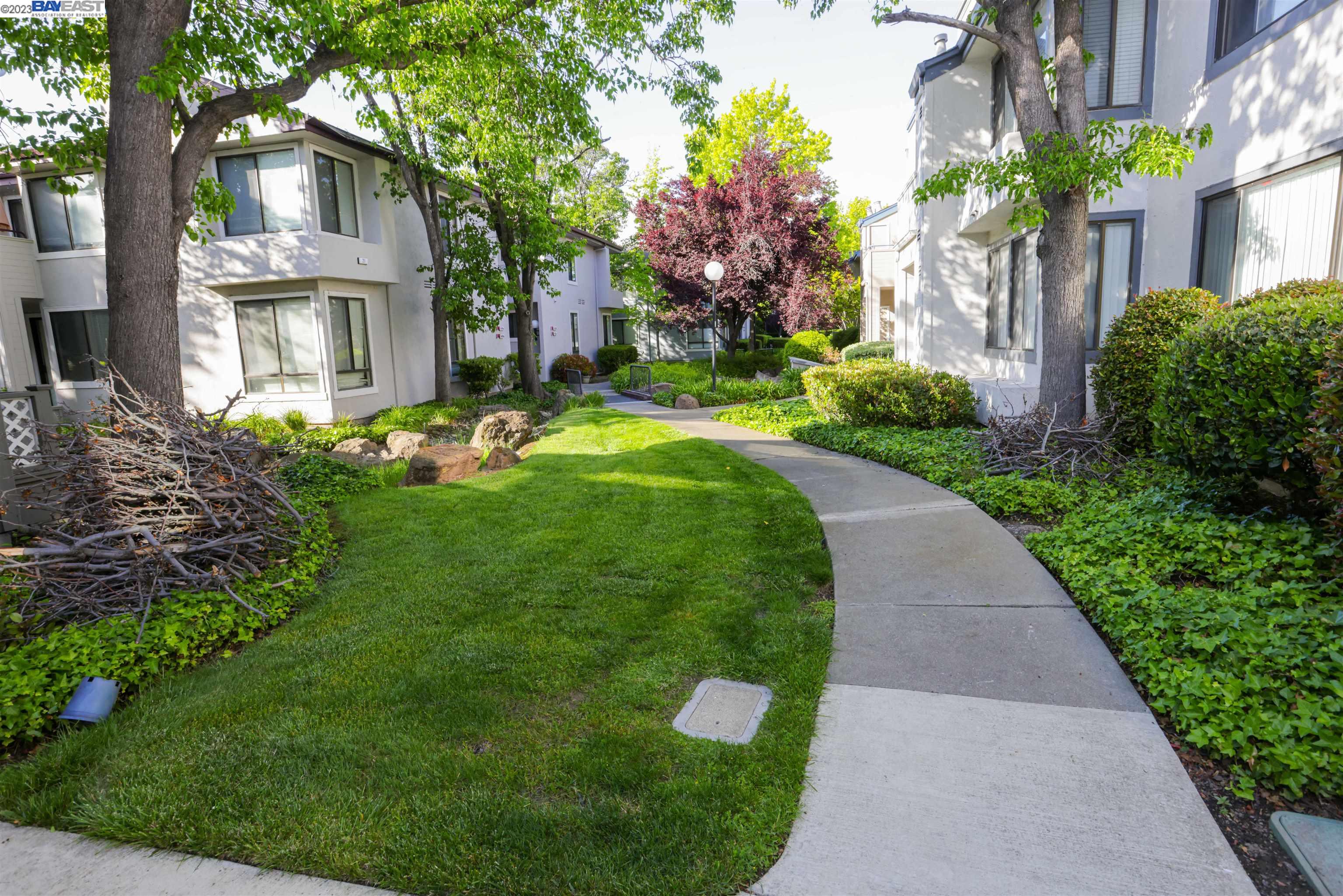 Photo #2: 41026773 Listing 