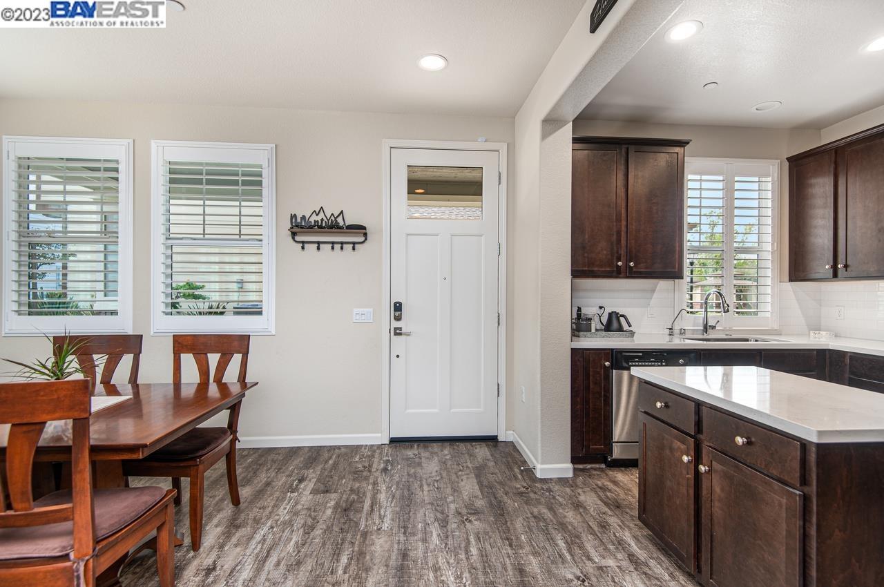 Photo #5: 41026780 Listing 